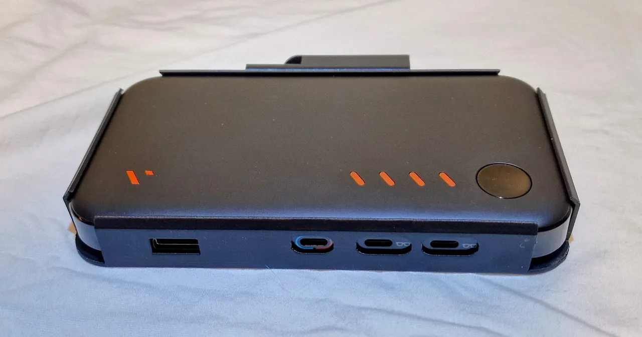 Steamclip - Viture Pro Mobile Dock Attachment by Grahame Falvey