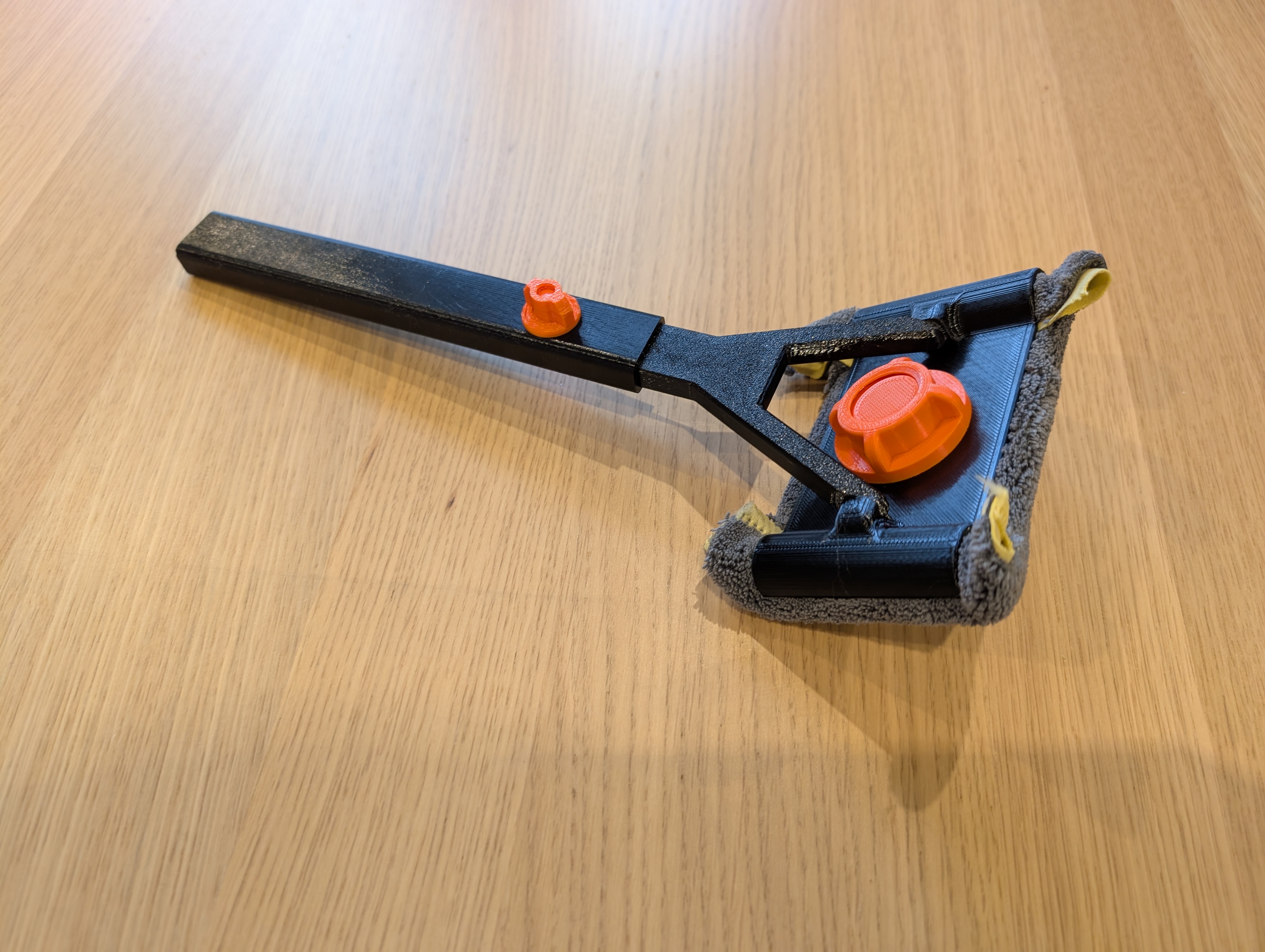 Car Windscreen cleaner Fully 3D printed!