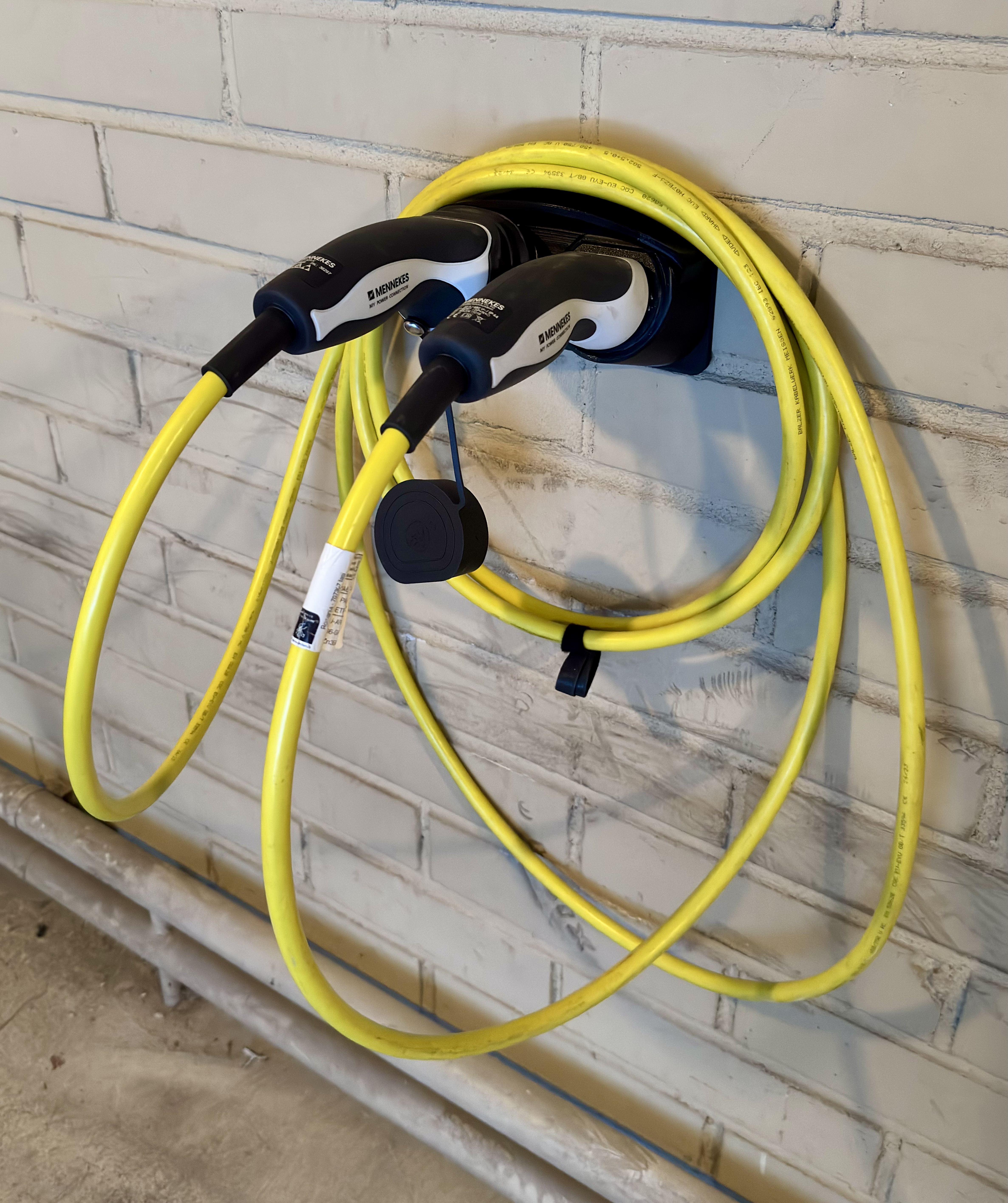 Type2 cable double holder