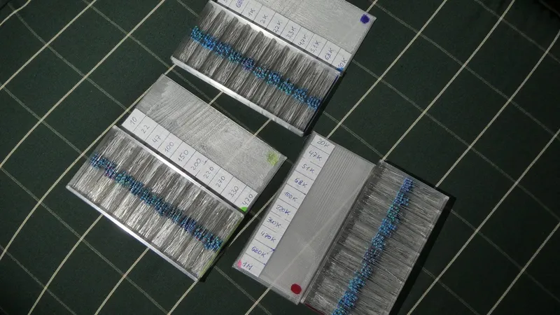 Parametric section box, storage for resistors and other stuff (FreeCAD ...