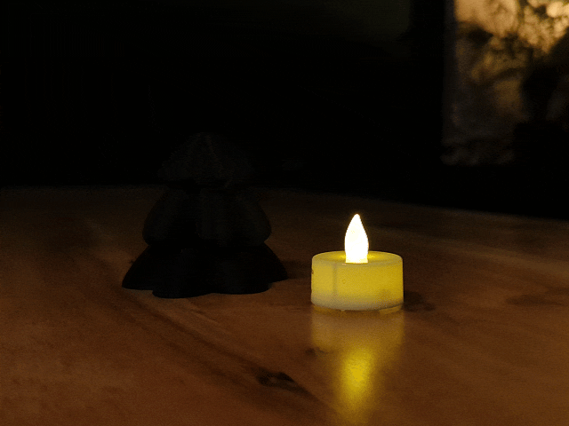 Miniatura 2 do modelo 3D Christmas Tree Light (with Tealight insert)