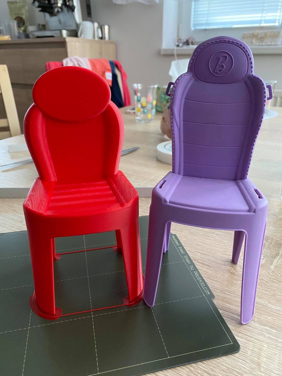 Simple Barbie chair | Jednoduchá Barbie židle