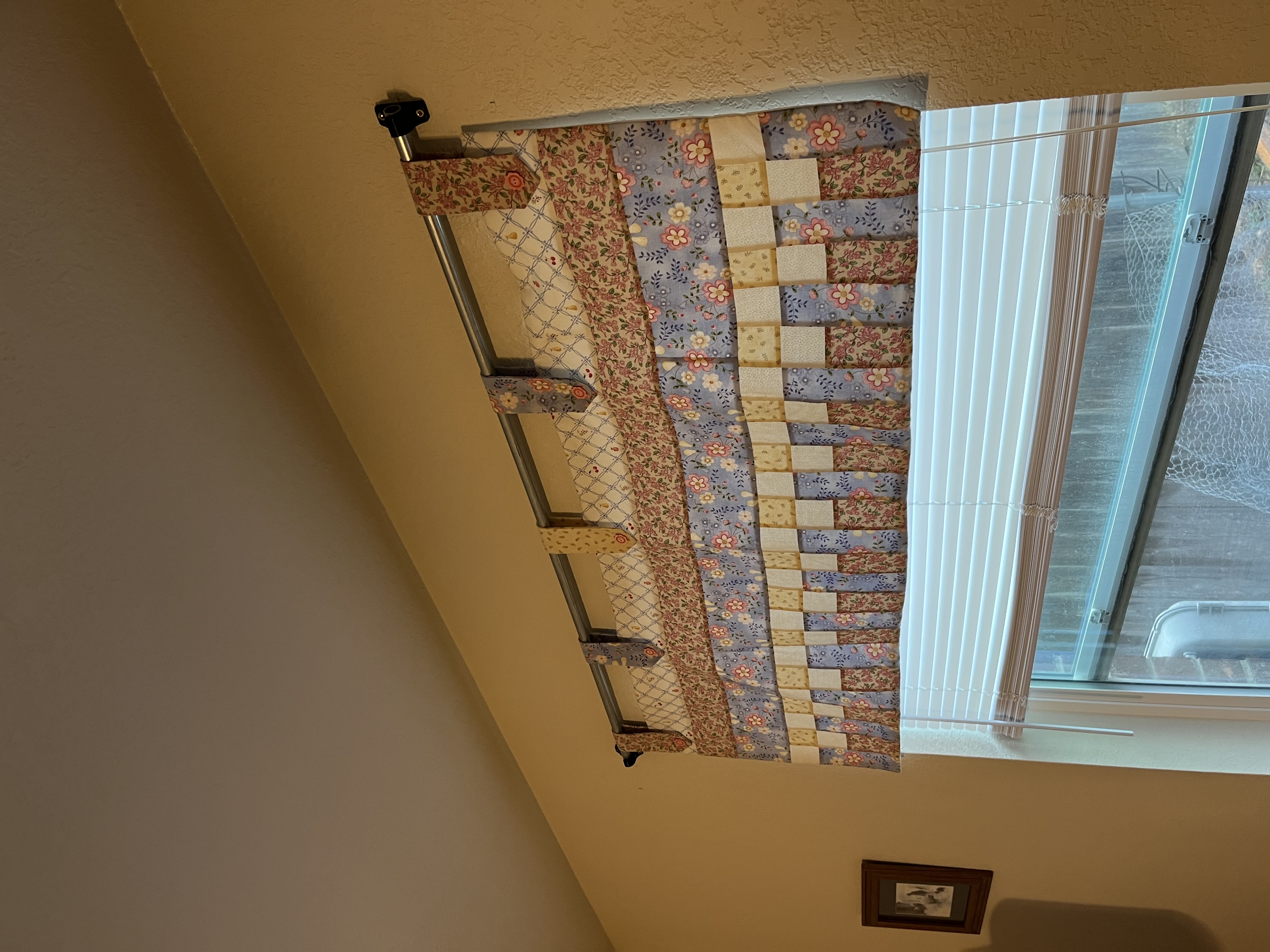Curtain Hanger Snap Fit Mount