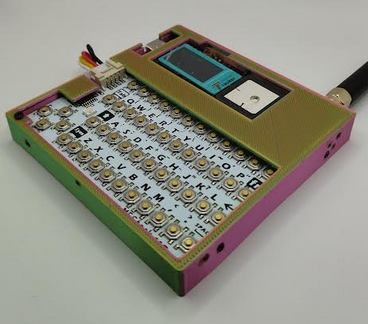 Slim enclosure for Heltec Wireless Tracker & M5Stack CardKB with Battery