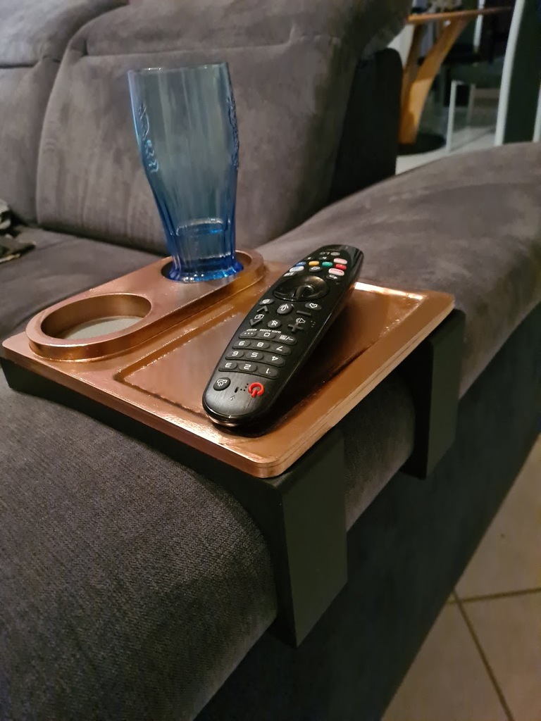 Miniatura 2 do modelo 3D Couch Table