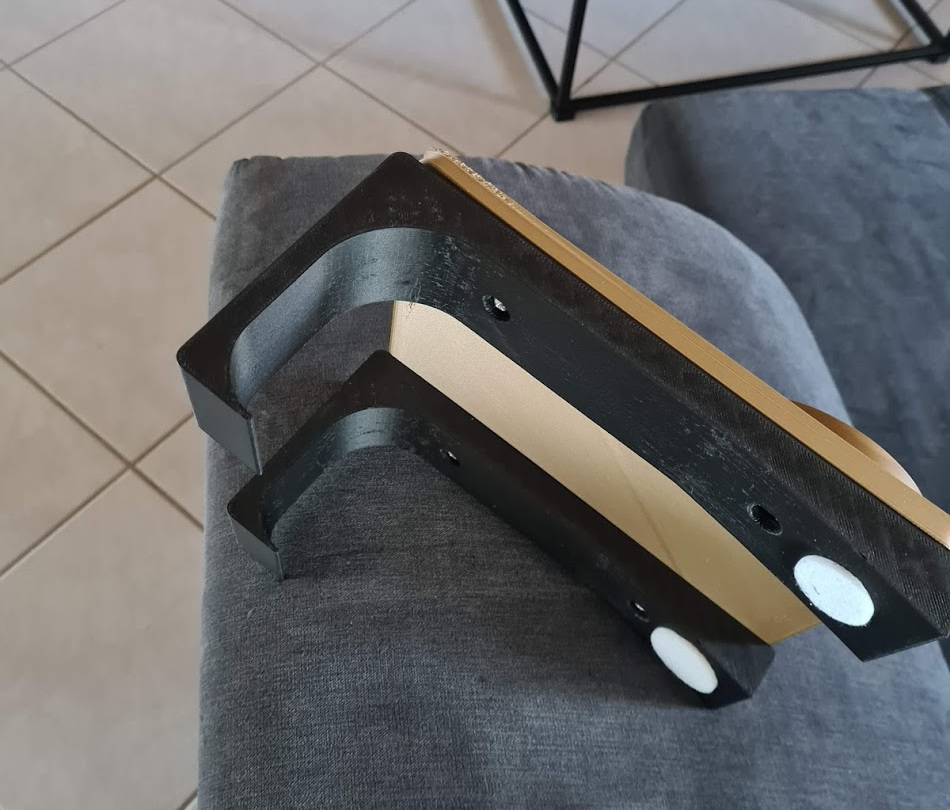 Miniatura 5 do modelo 3D Couch Table