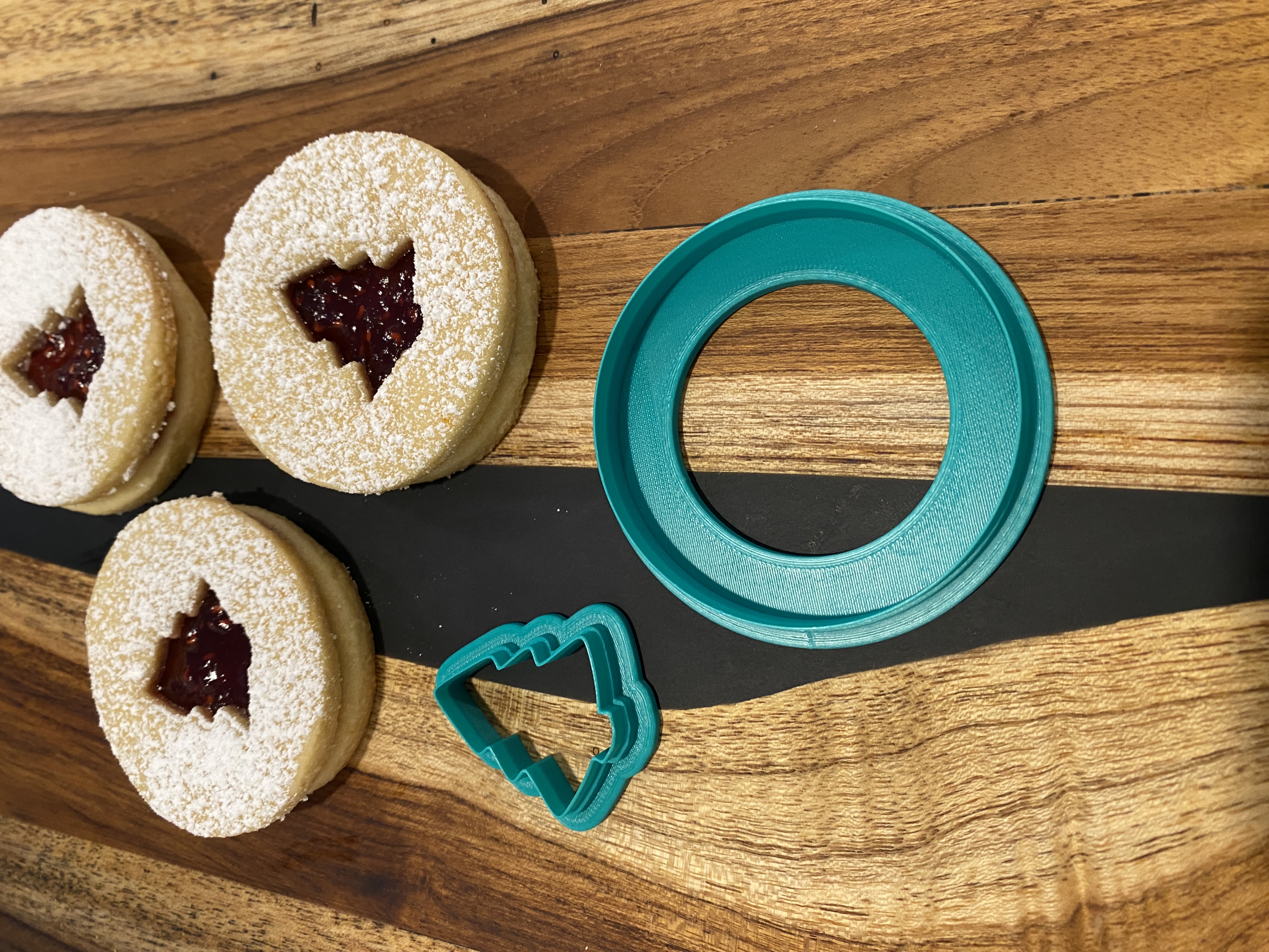 Miniatura 2 do modelo 3D Linzer Cookie Cutters