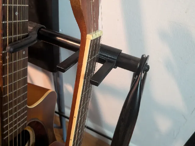 Hurcules Guitar Stand Divider