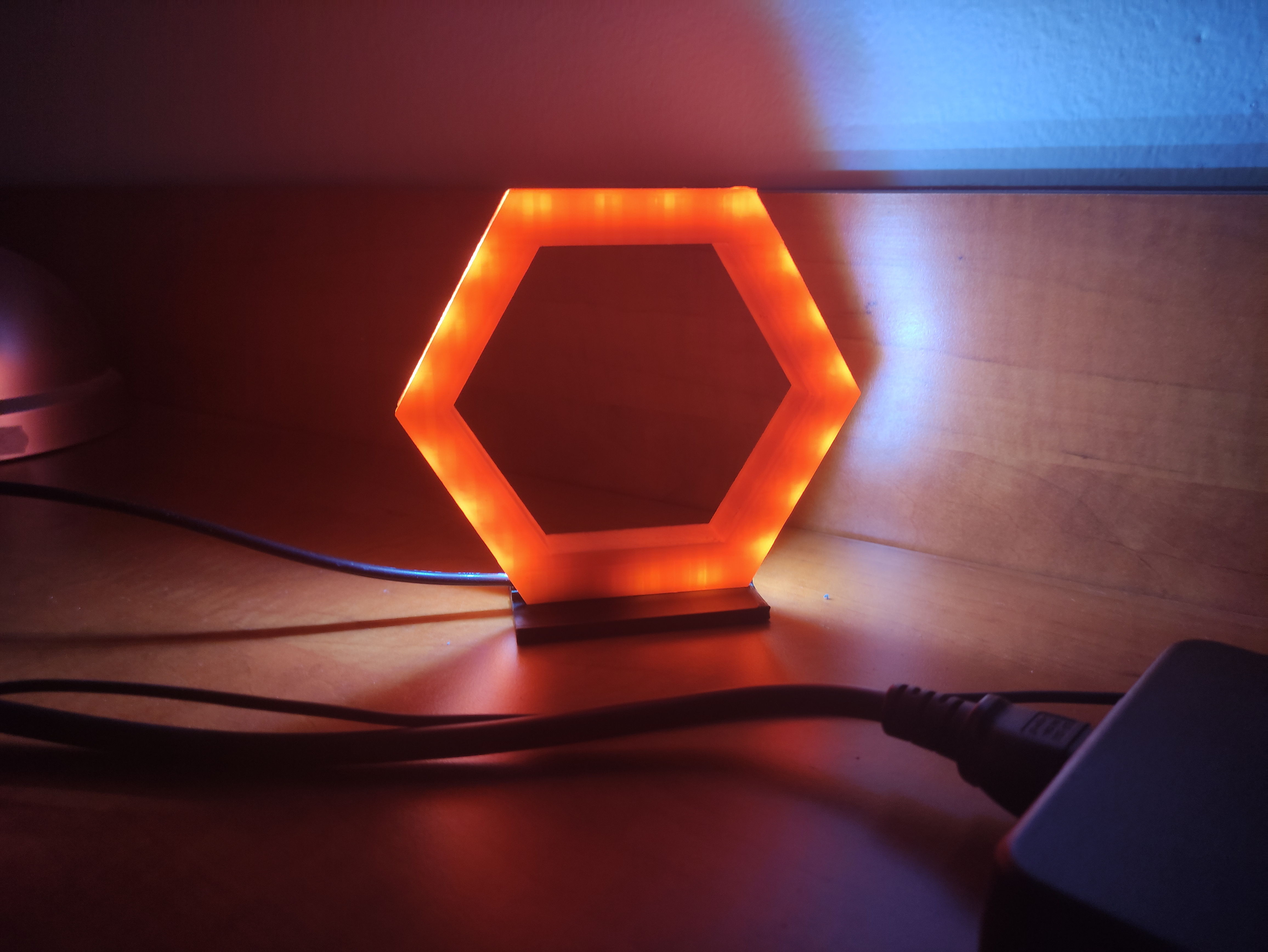 Hexagon LED lamp