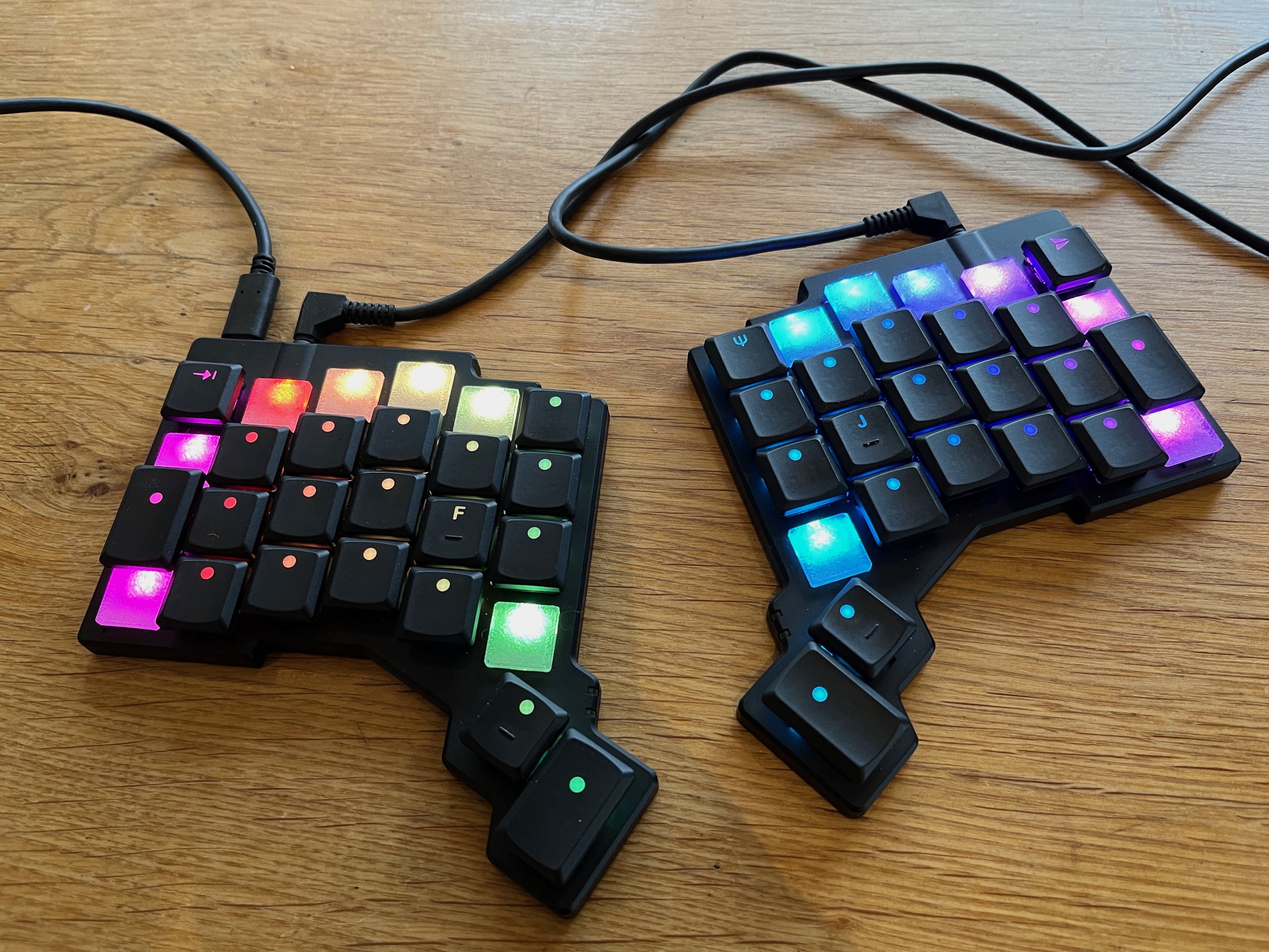Keyboard hole cover