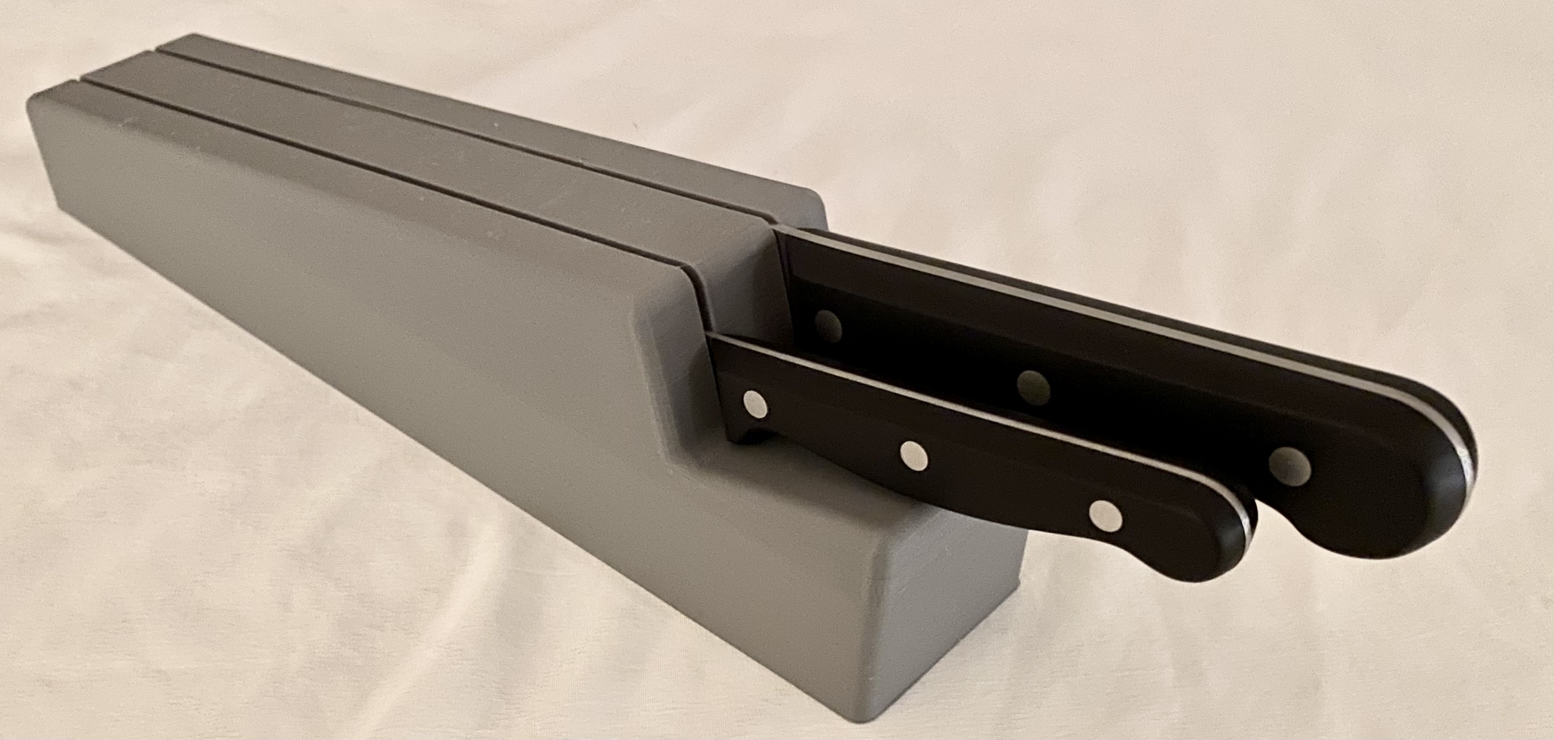 Knife organizer - 2 knives