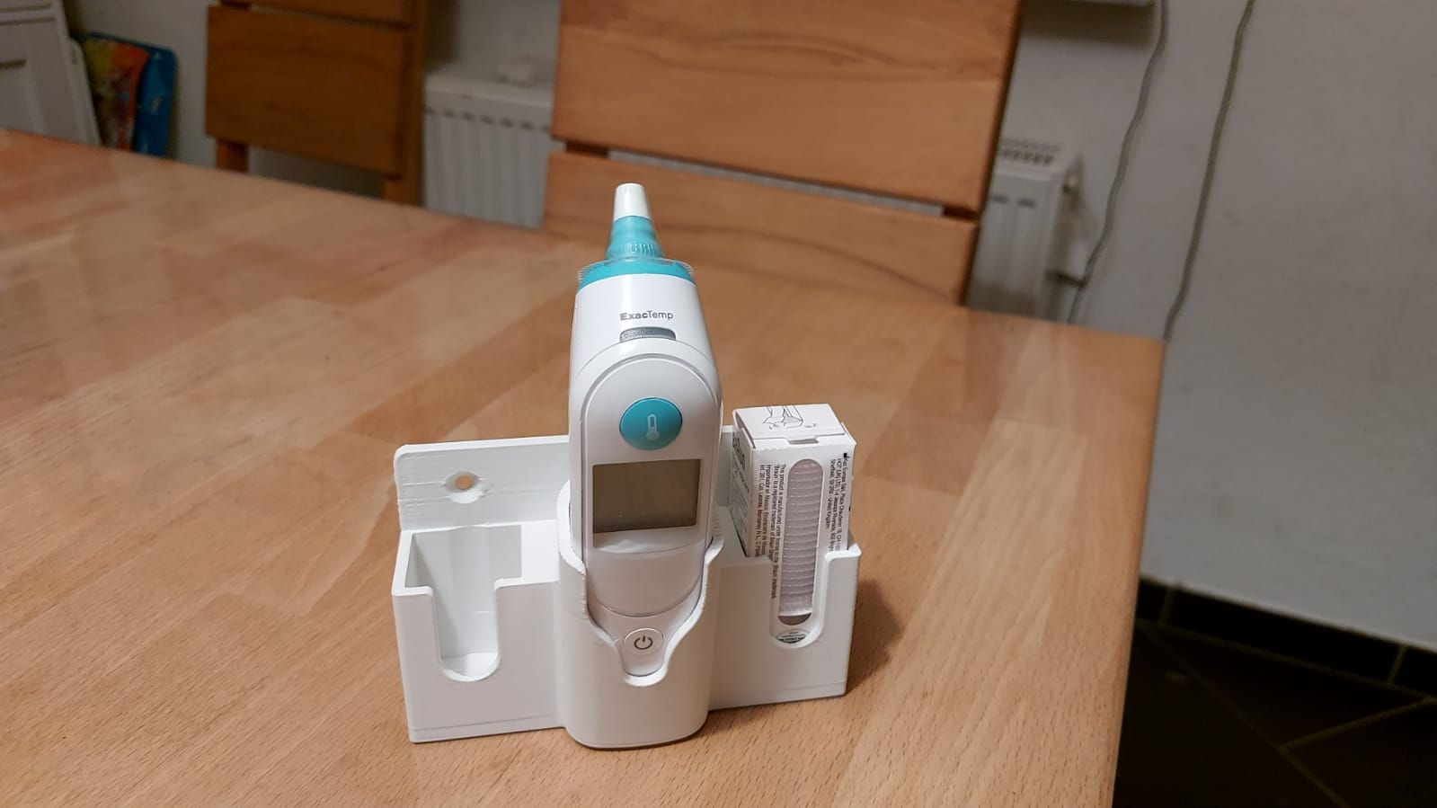 Station for Braun Thermoscan Thermometer