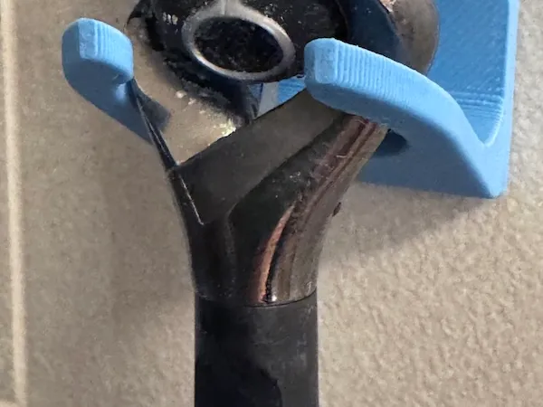 Universal shaver, razor holder (easy print without supports)