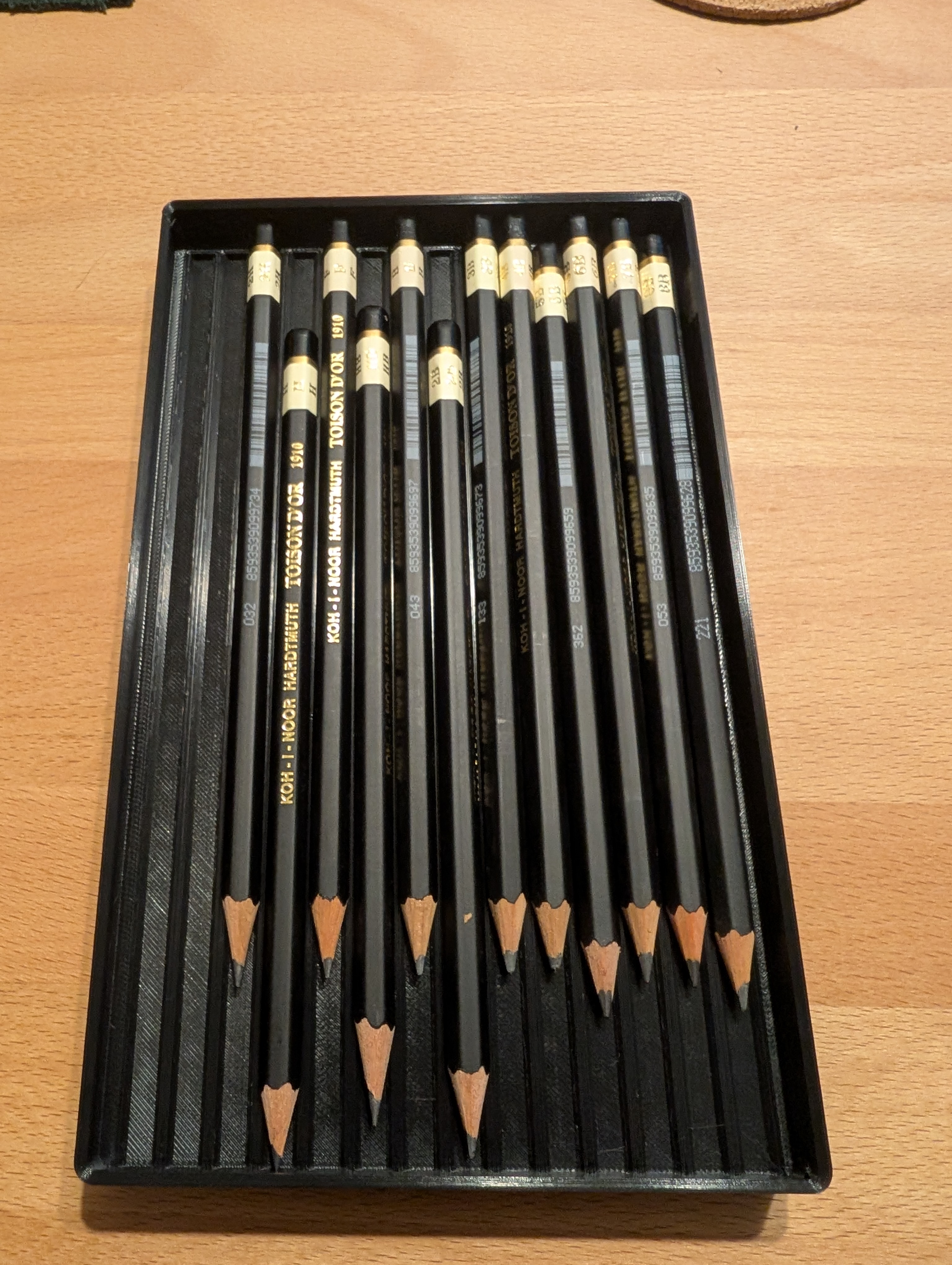 Gridfinity 5x3 for 14 pencils