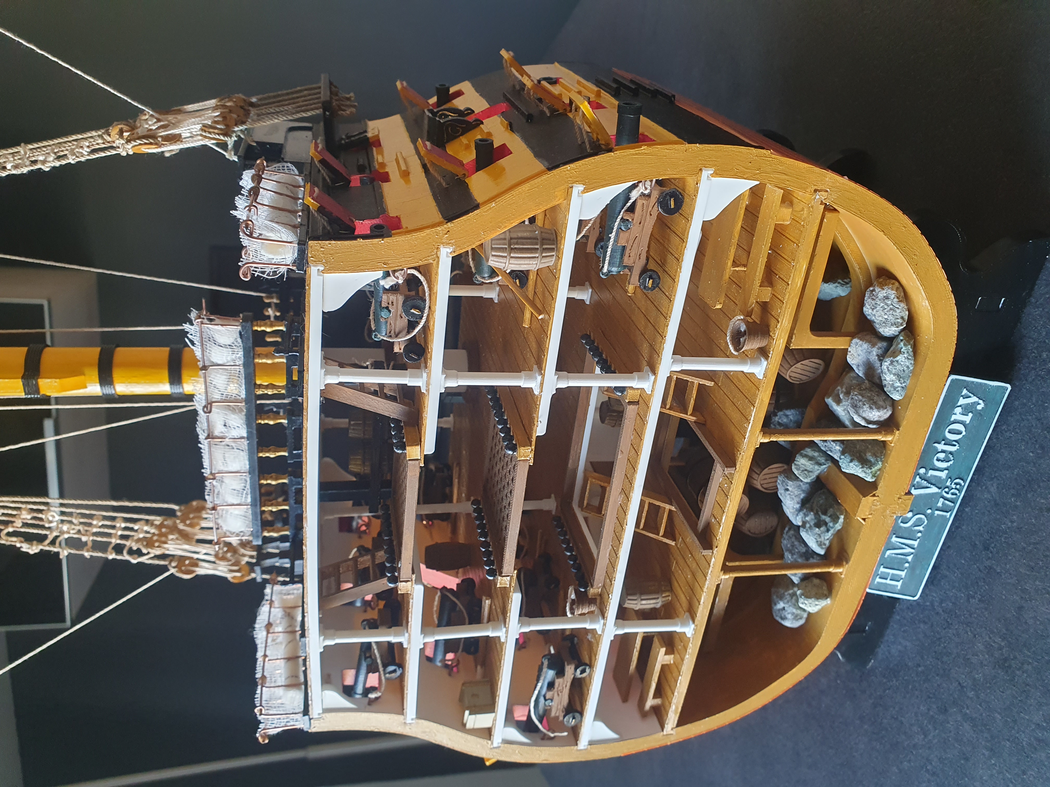 Miniatura 8 do modelo 3D HMS Victory Cross Section