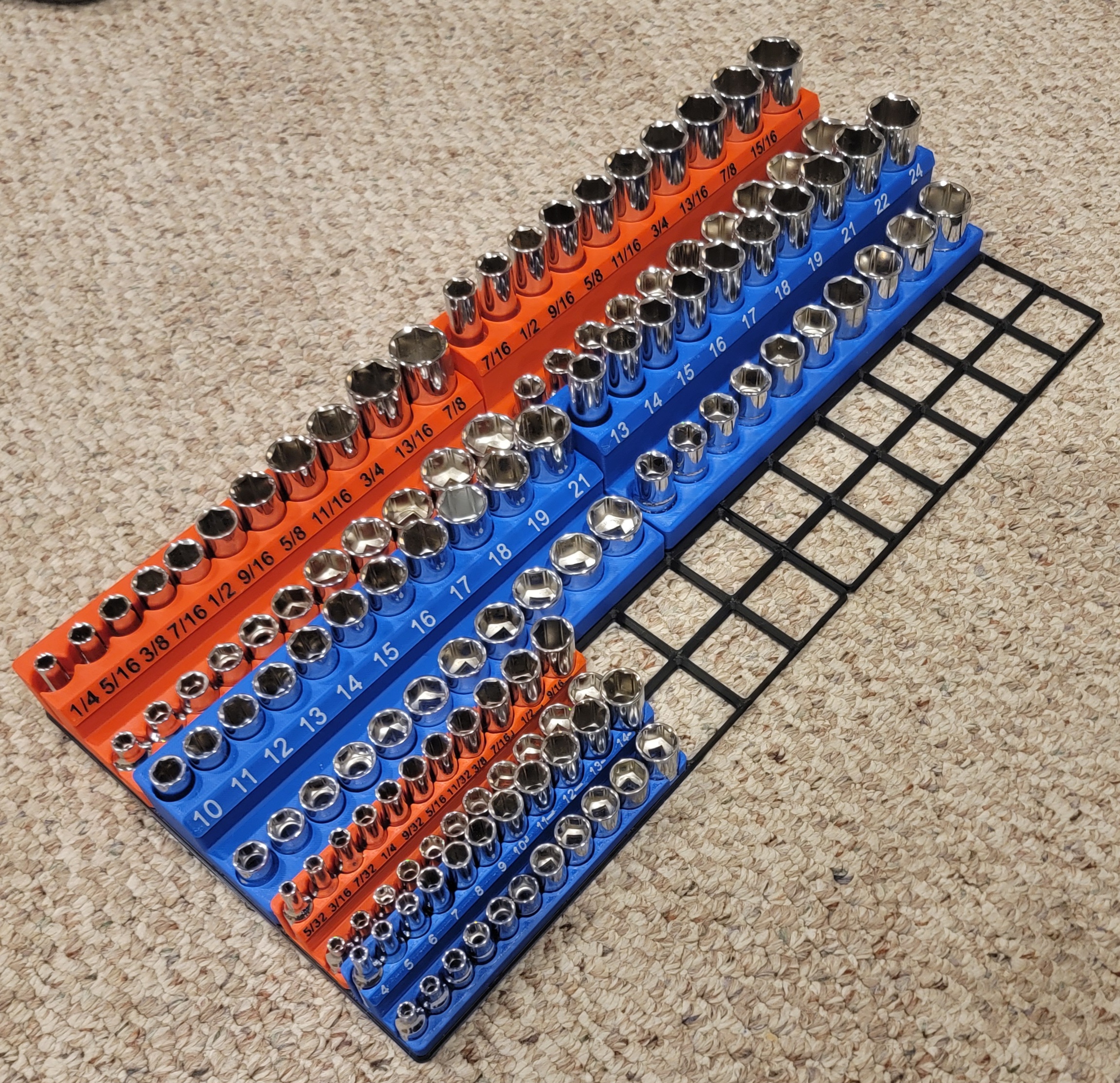 Space Efficient Socket Holders - Gridfinity 3D model thumbnail