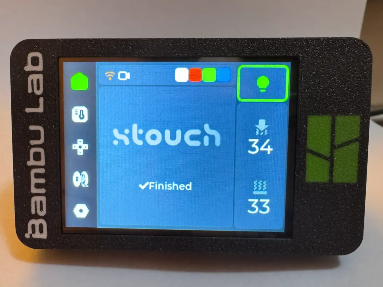 X-Touch ESP32-2432S028R Desk stand by MichalKMR7 | Download free
