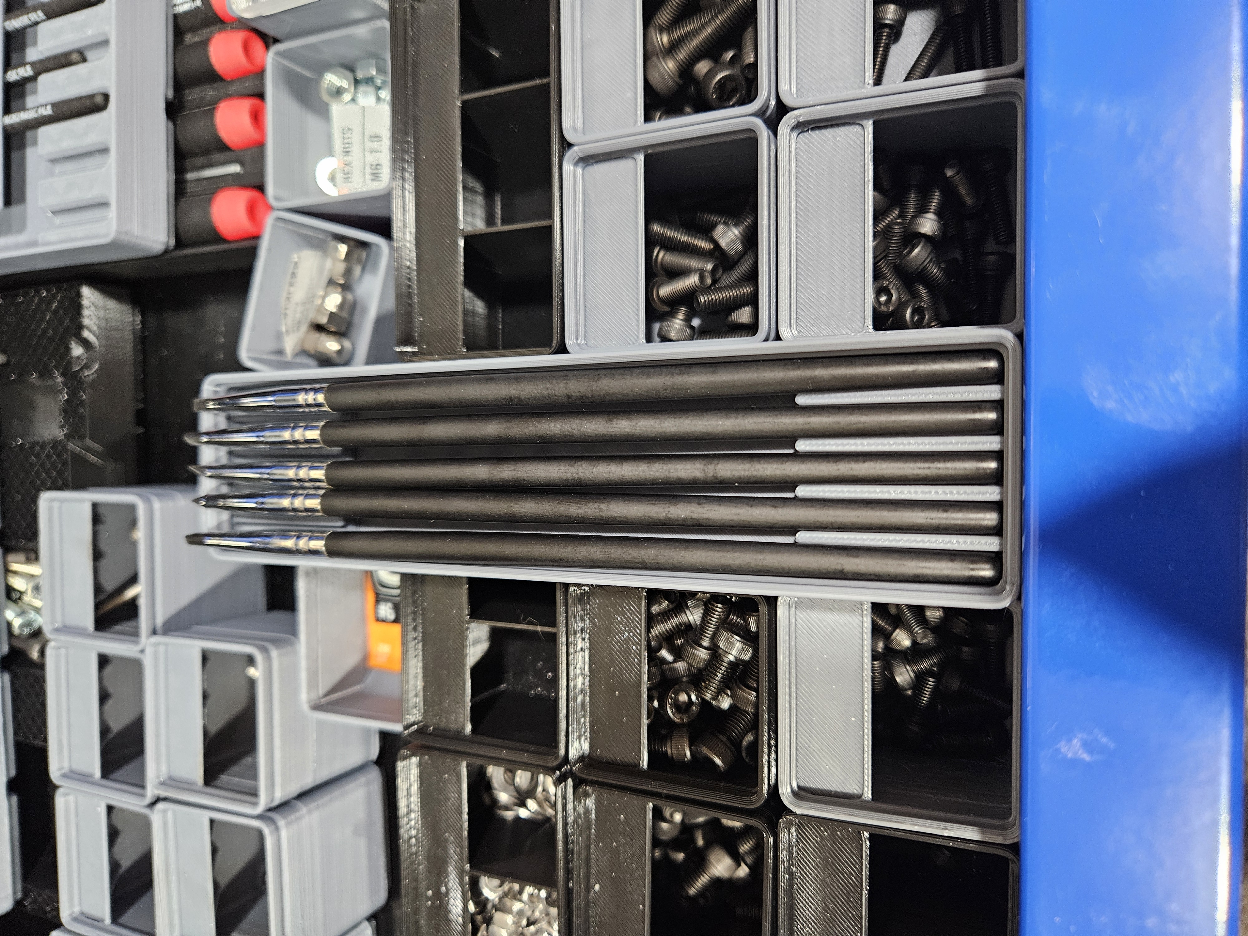 Gridfinity silicone sculpting brushes bin