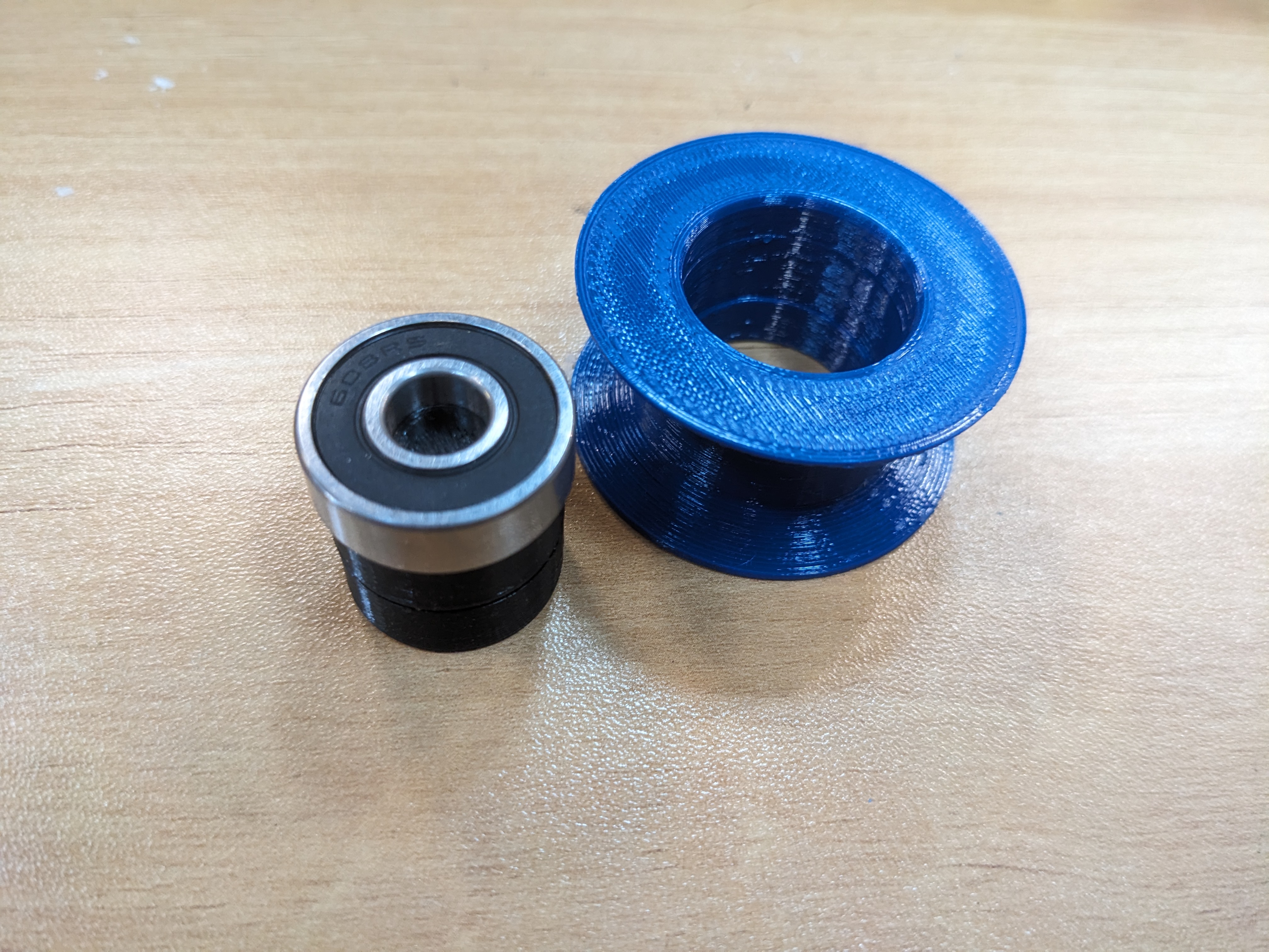 Roller / Idler / Pulley wheel for filament roll storage / dispenser drybox