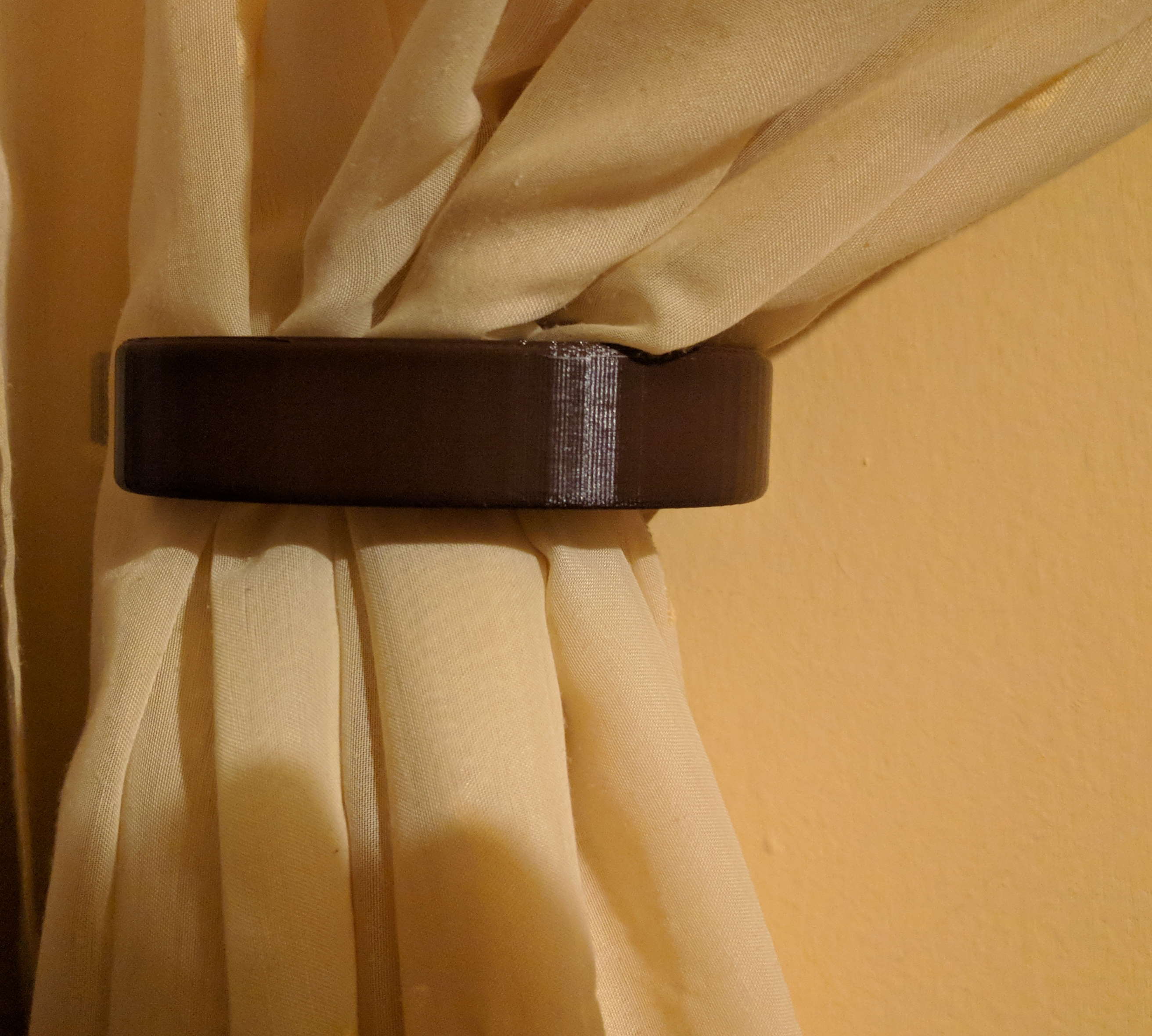 curtain holder