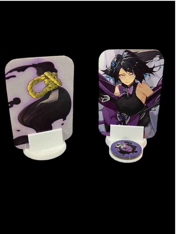Standee holder for Re;Act board game