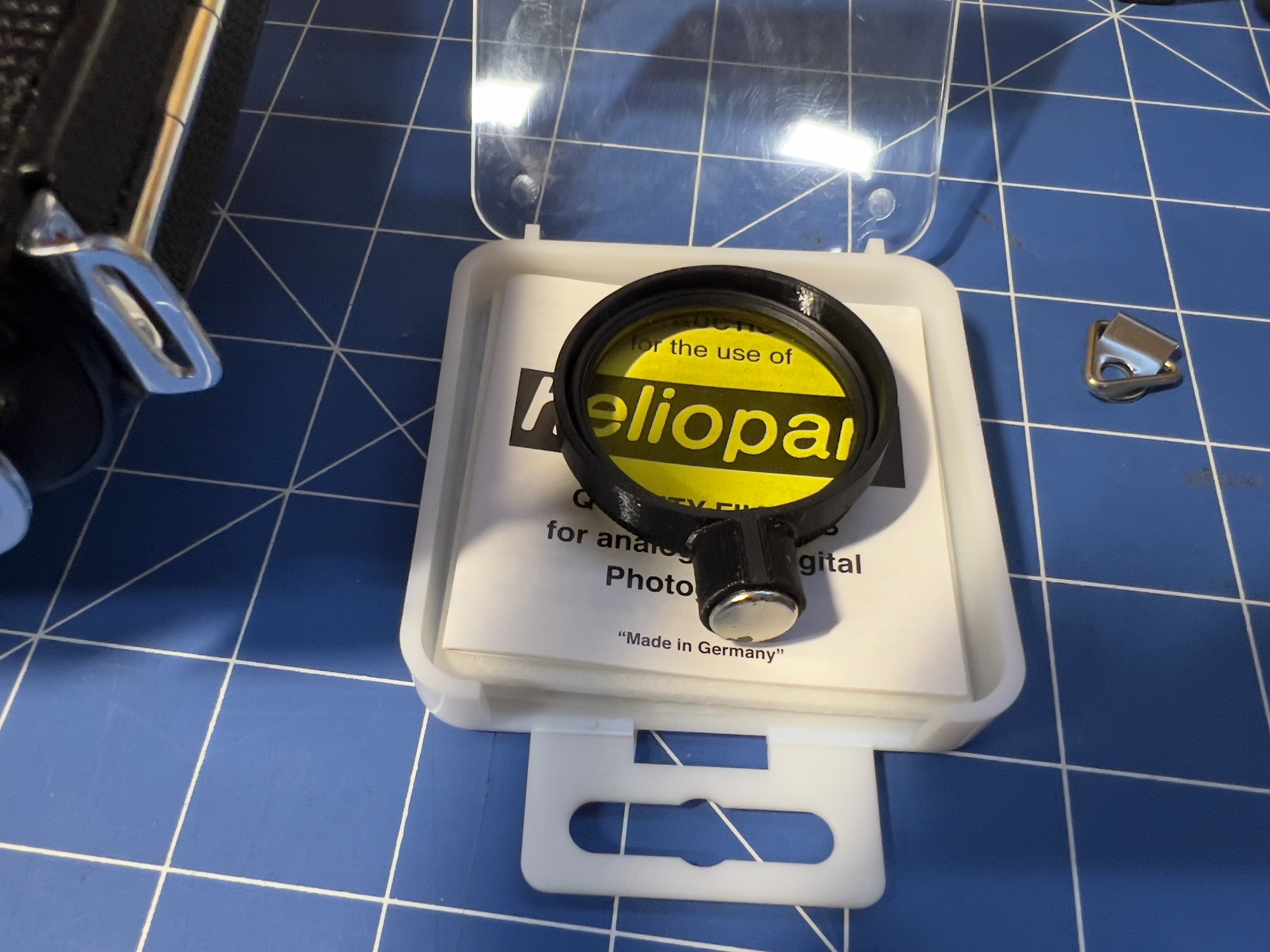 Filter holder for the widelux 1500 camera