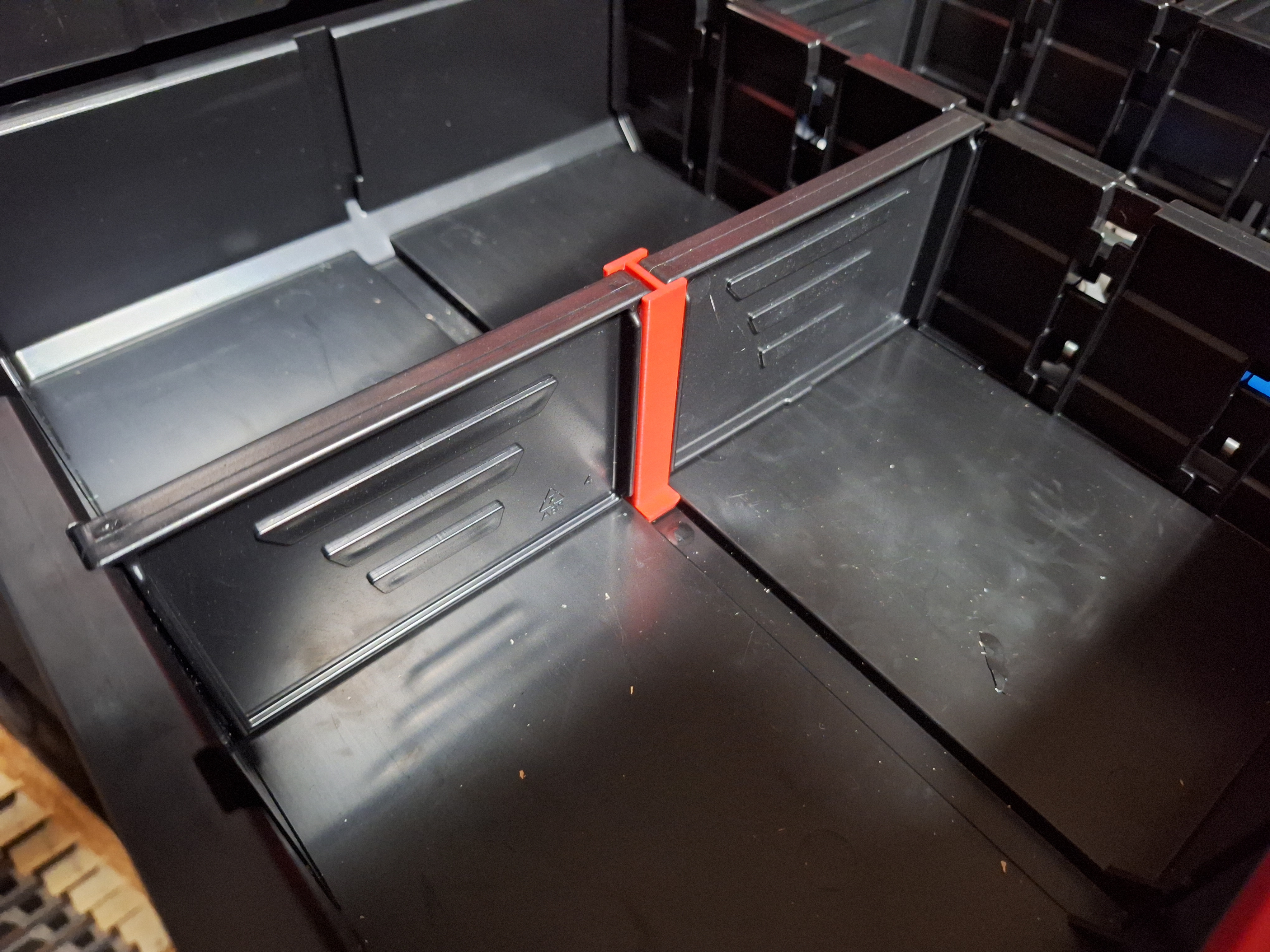 Qbrick horizontal separator
