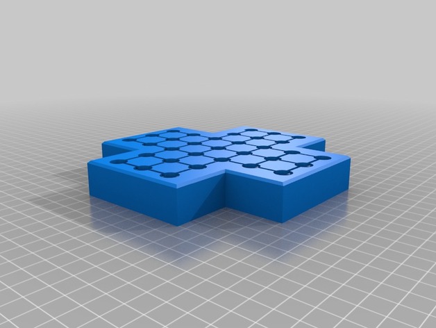 Miniatura 2 do modelo 3D Cross Shape Peg Board Game