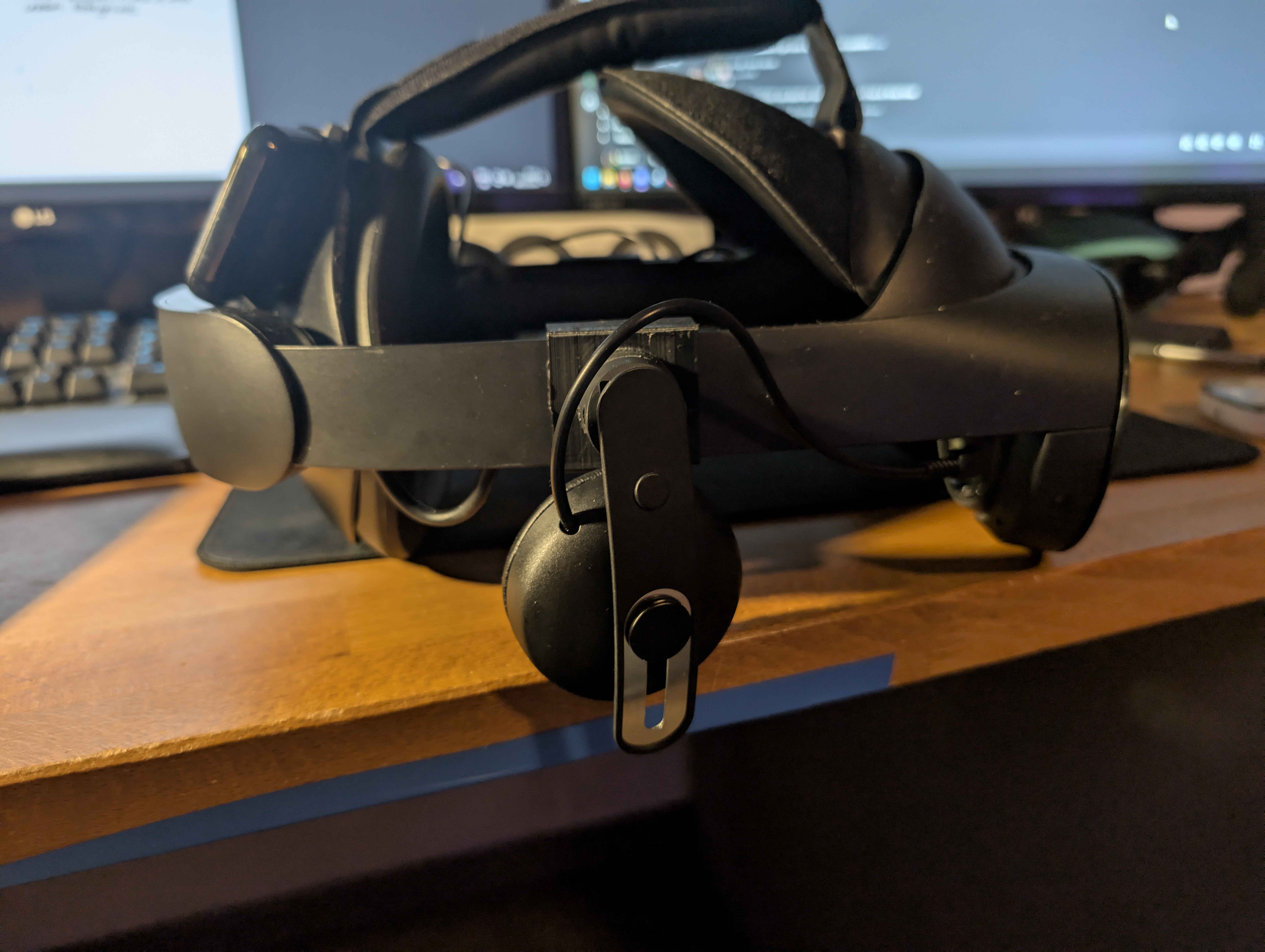 Vive DAS speaker to QuestPro adapter