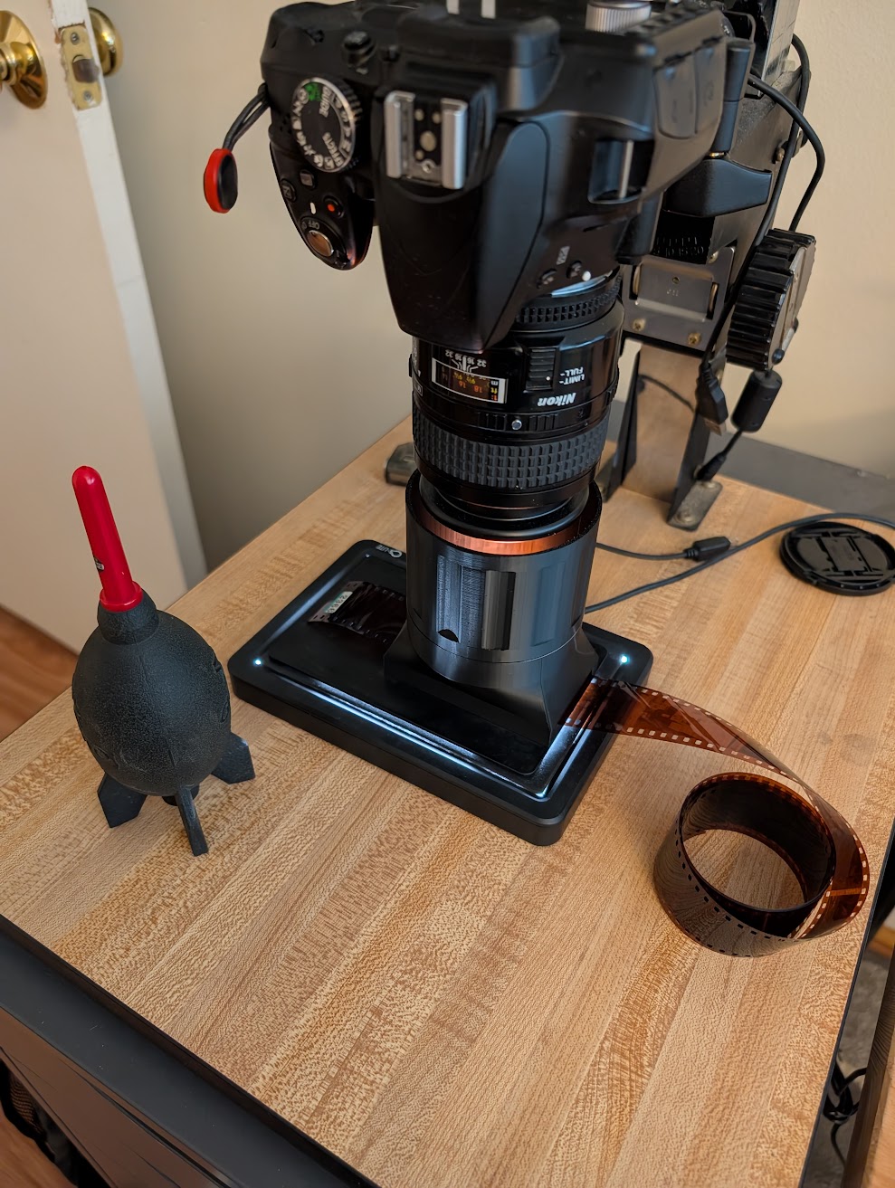 Scanning Hood for Valoi 35mm Holder