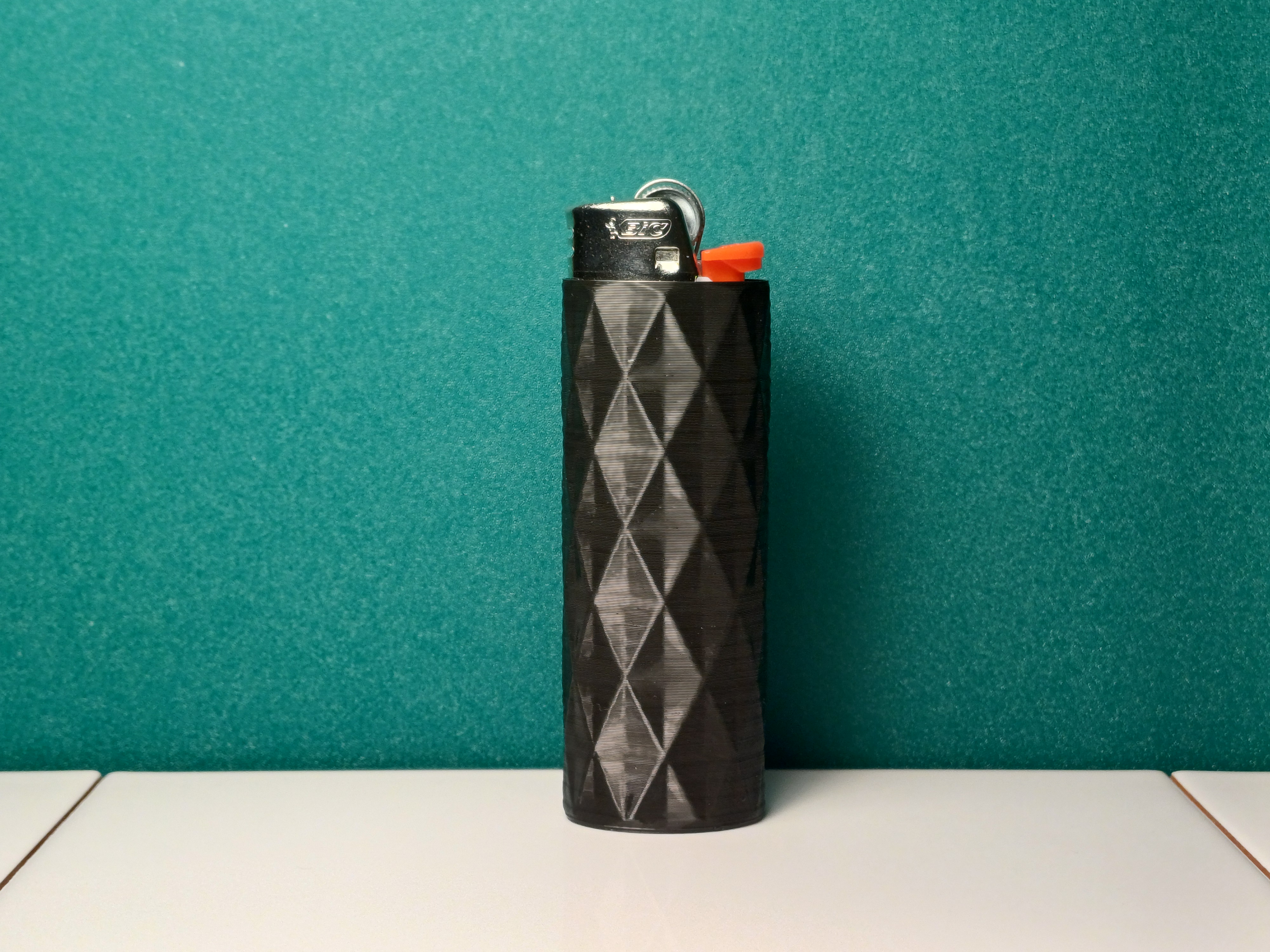 Lighter case for BIC