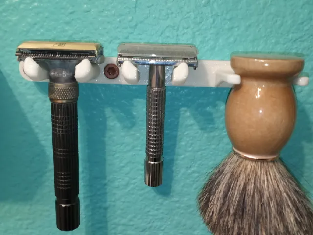 Double Edge Razor & Brush Wall Mount