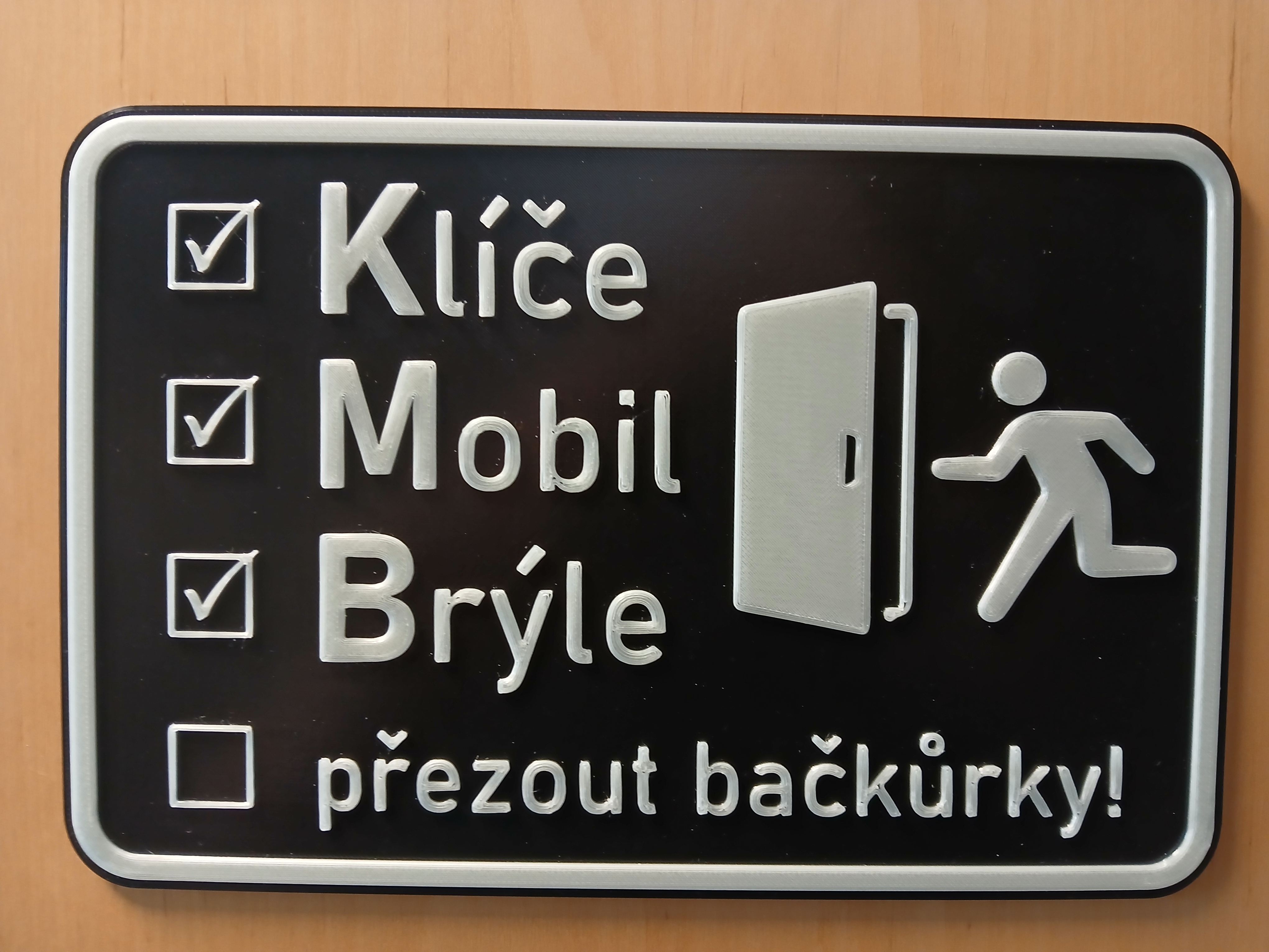 KMB = Klíče Mobil Brýle