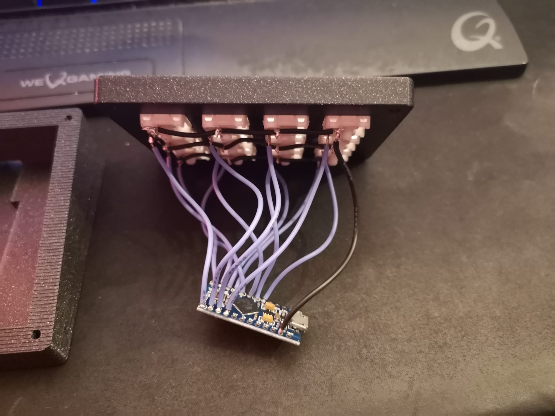 12 Button Macro Keyboard with printable Keycaps — miniatura 3