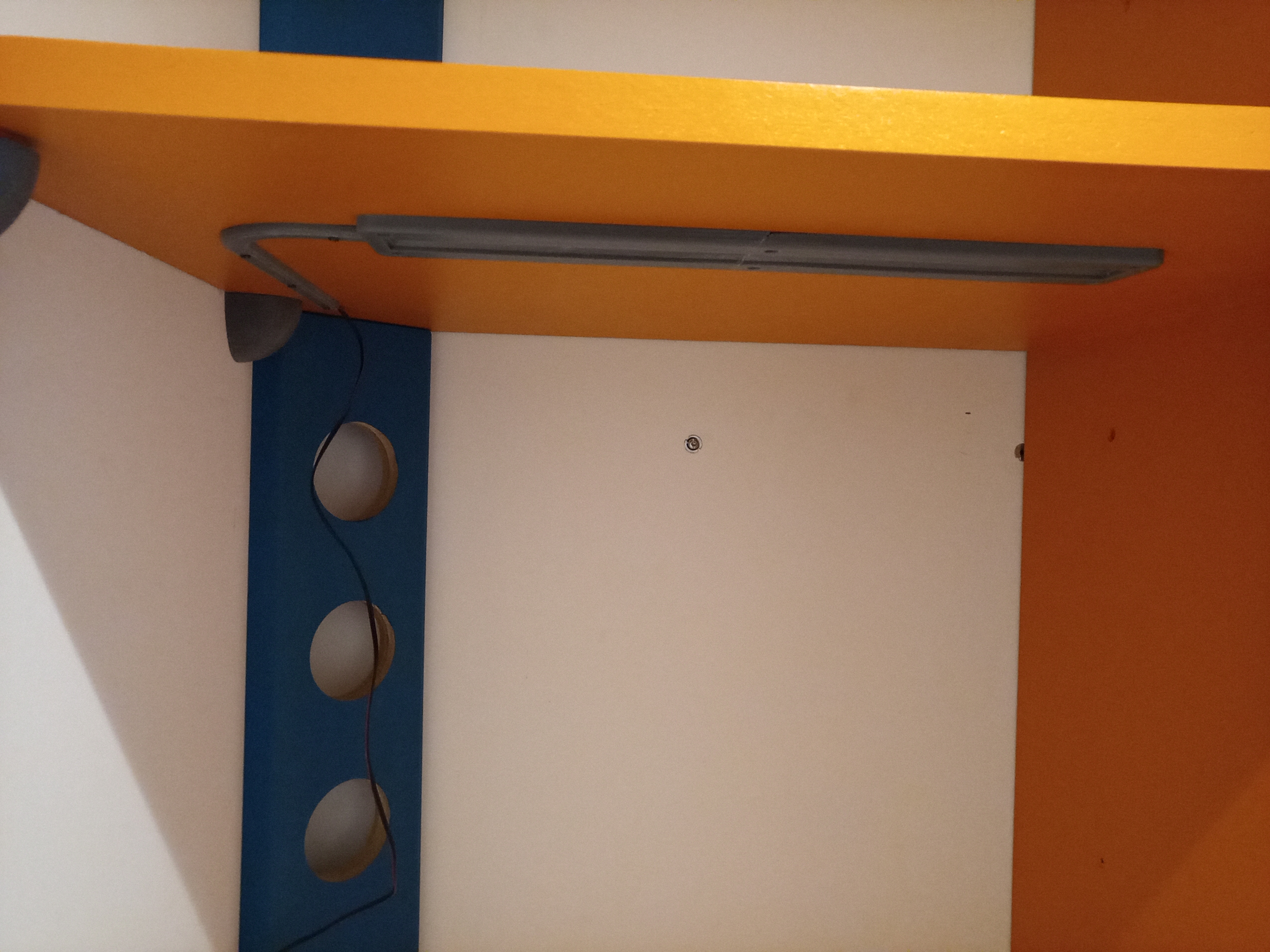 support bande led pour éclairage pour bureau ou meuble