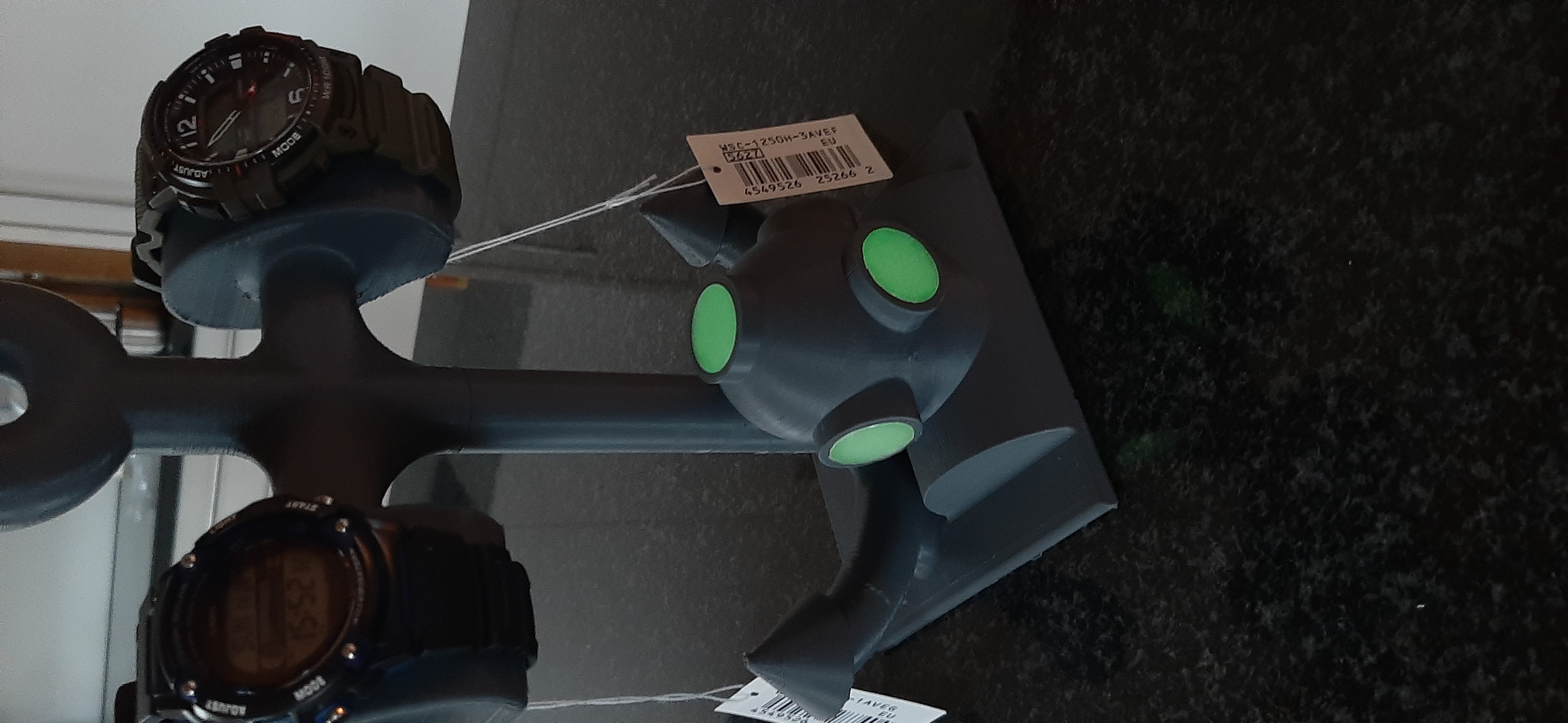 Miniatura 2 do modelo 3D Divers Watchstand