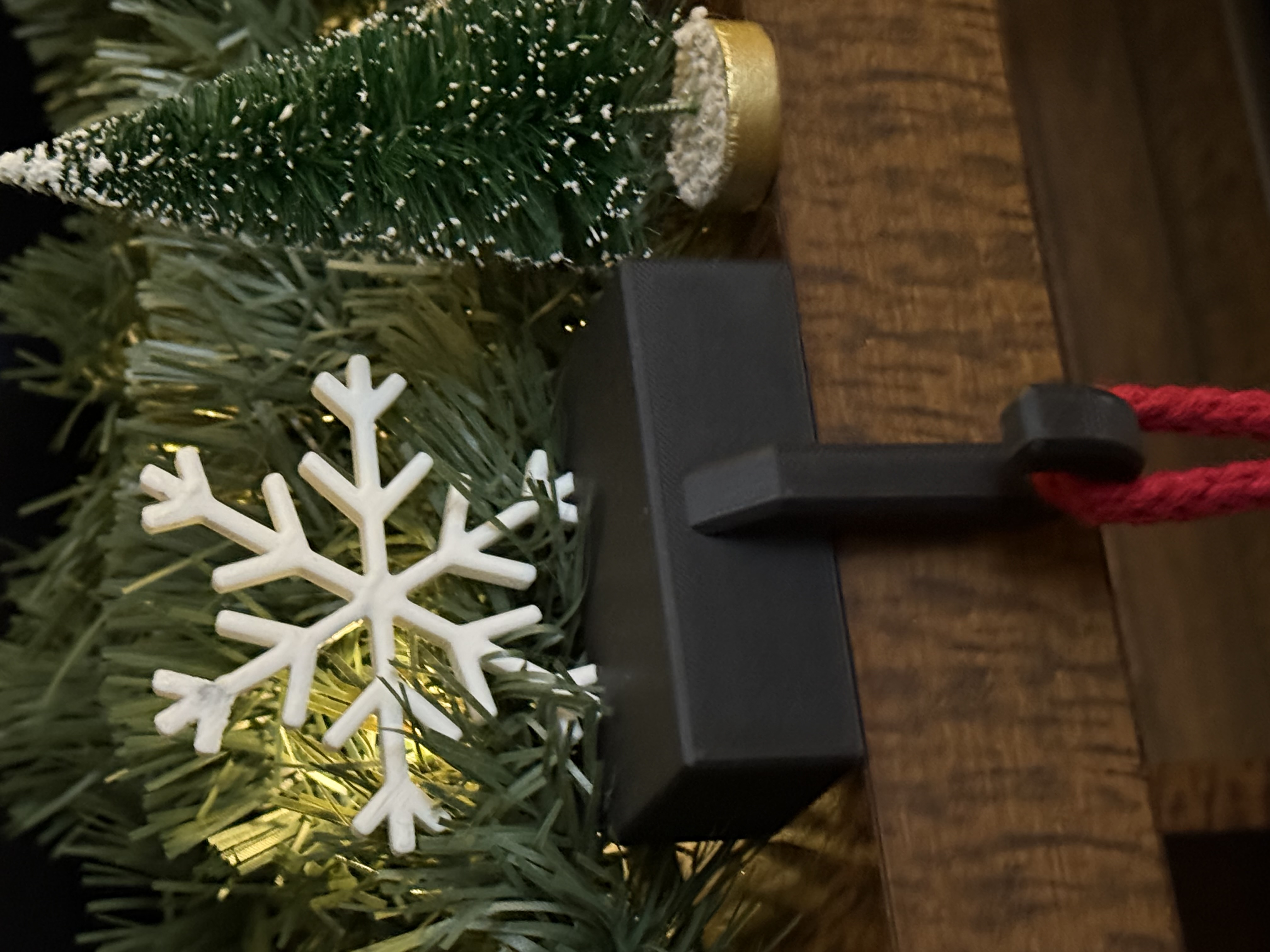 Snowflake Stocking Holder