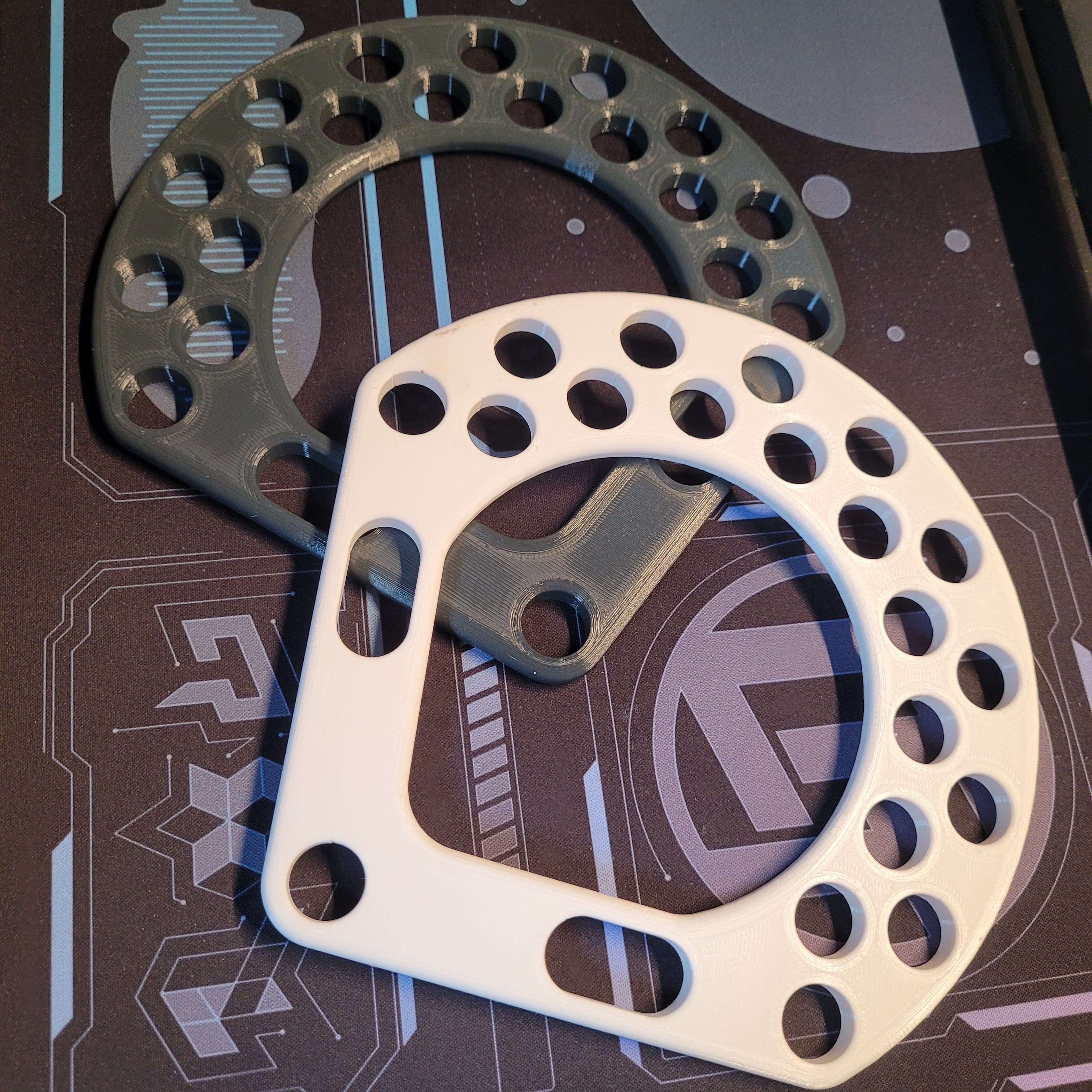 Climbing Gear Organizer Rack Rounded Edges