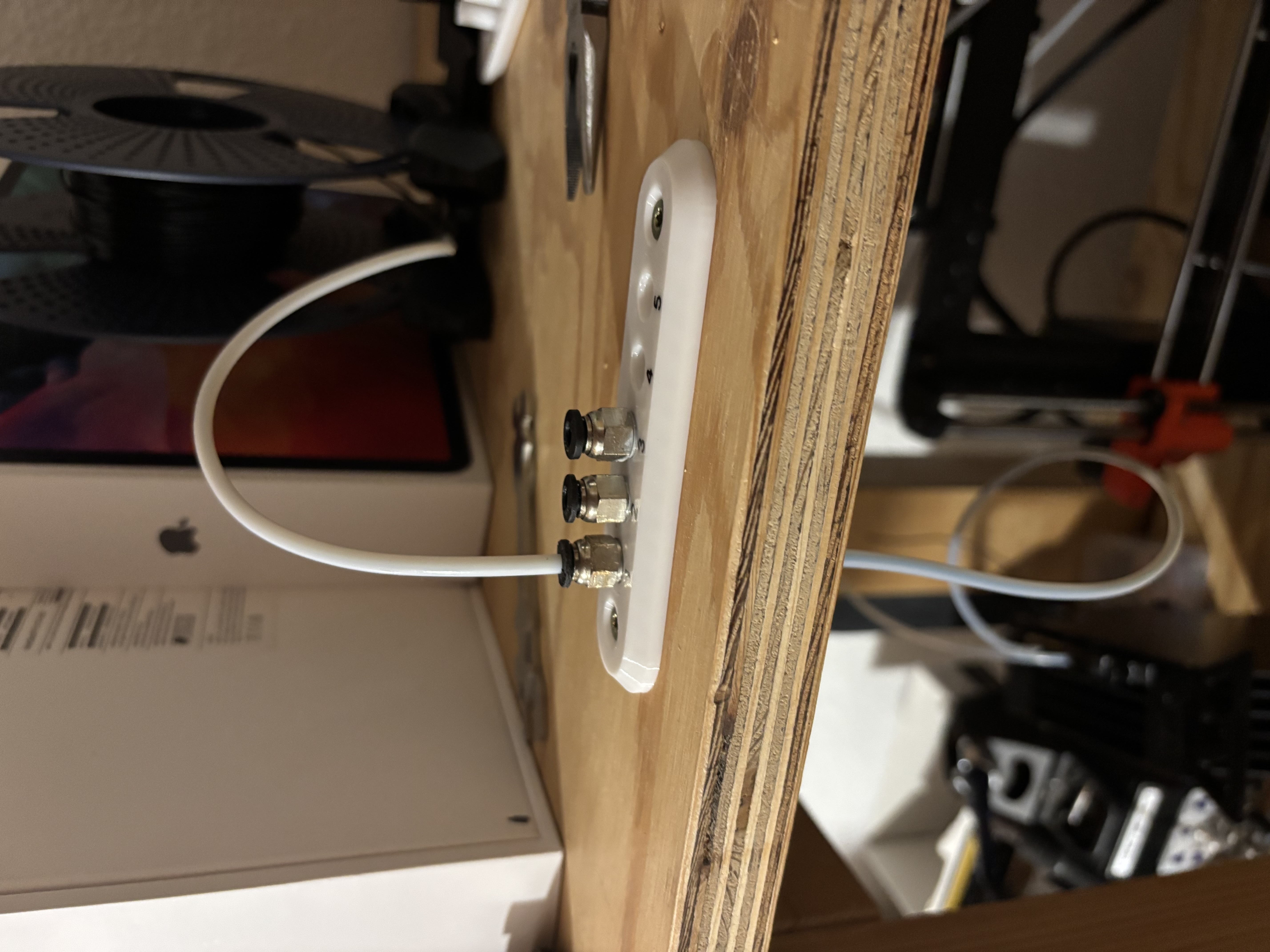Push Fit PTFE Through Hole Passthrough enclosure adapter hub for single filament / MMU