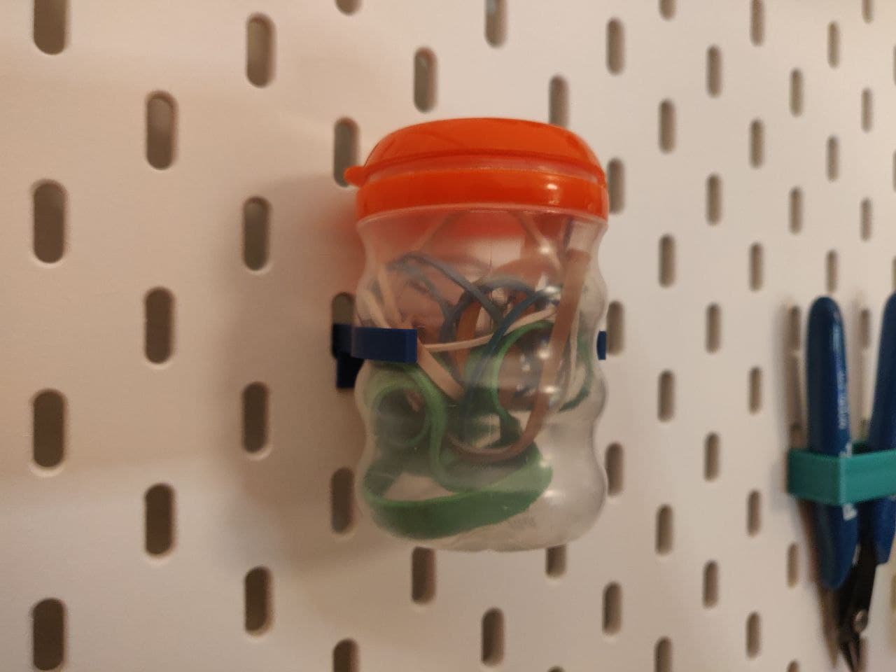 Mentos chewing gum case holder (IKEA Skadis)