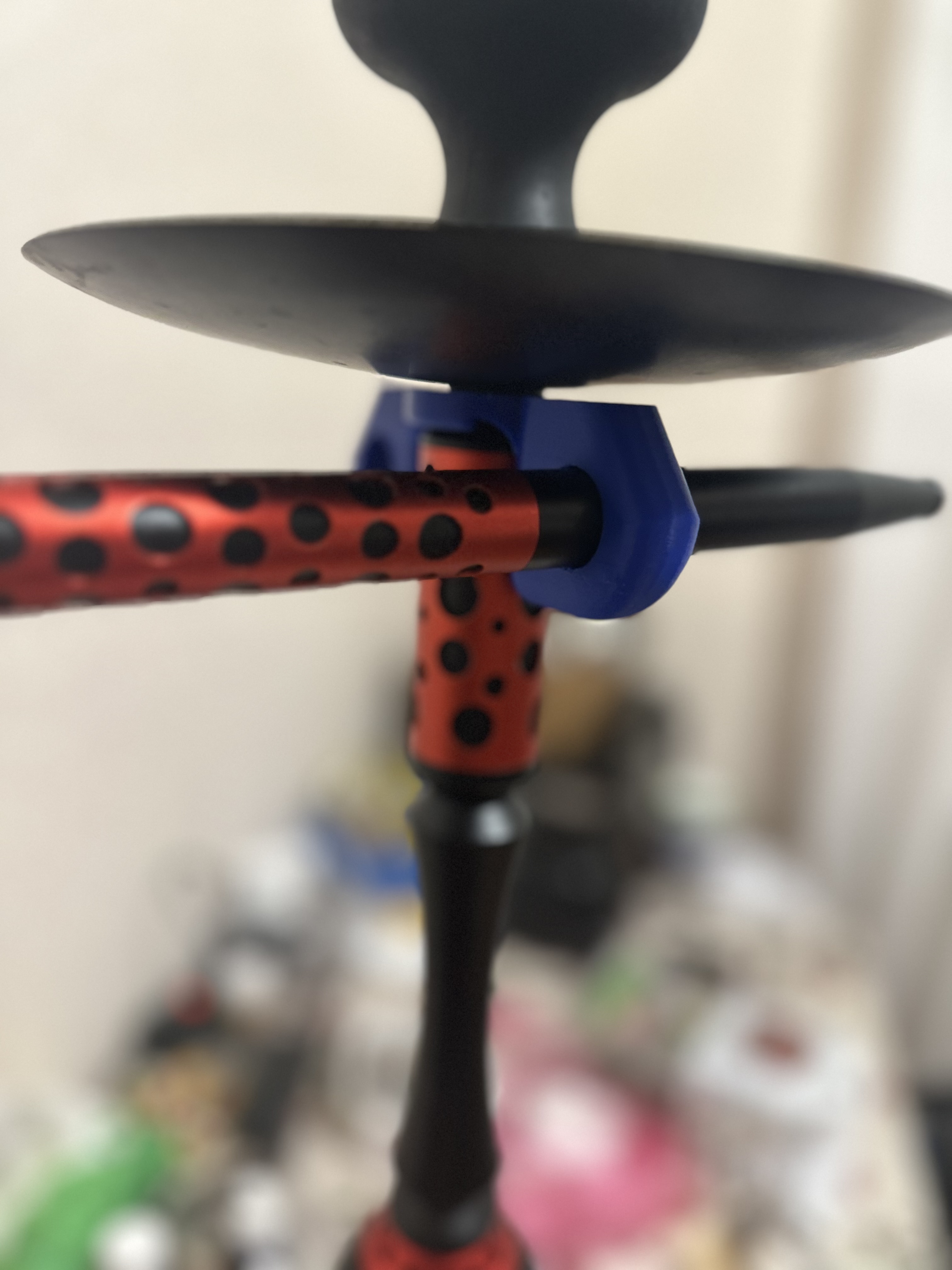 Hookah hose tube holder