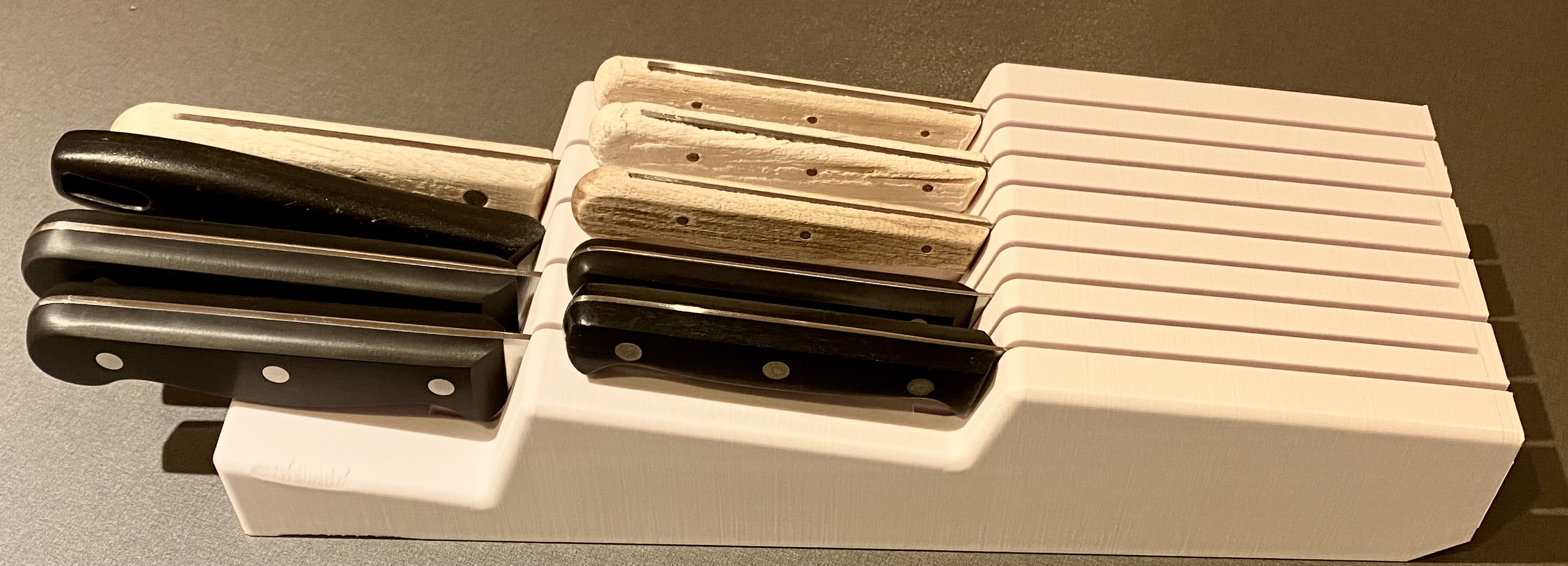 Knife organizer - 9 knives