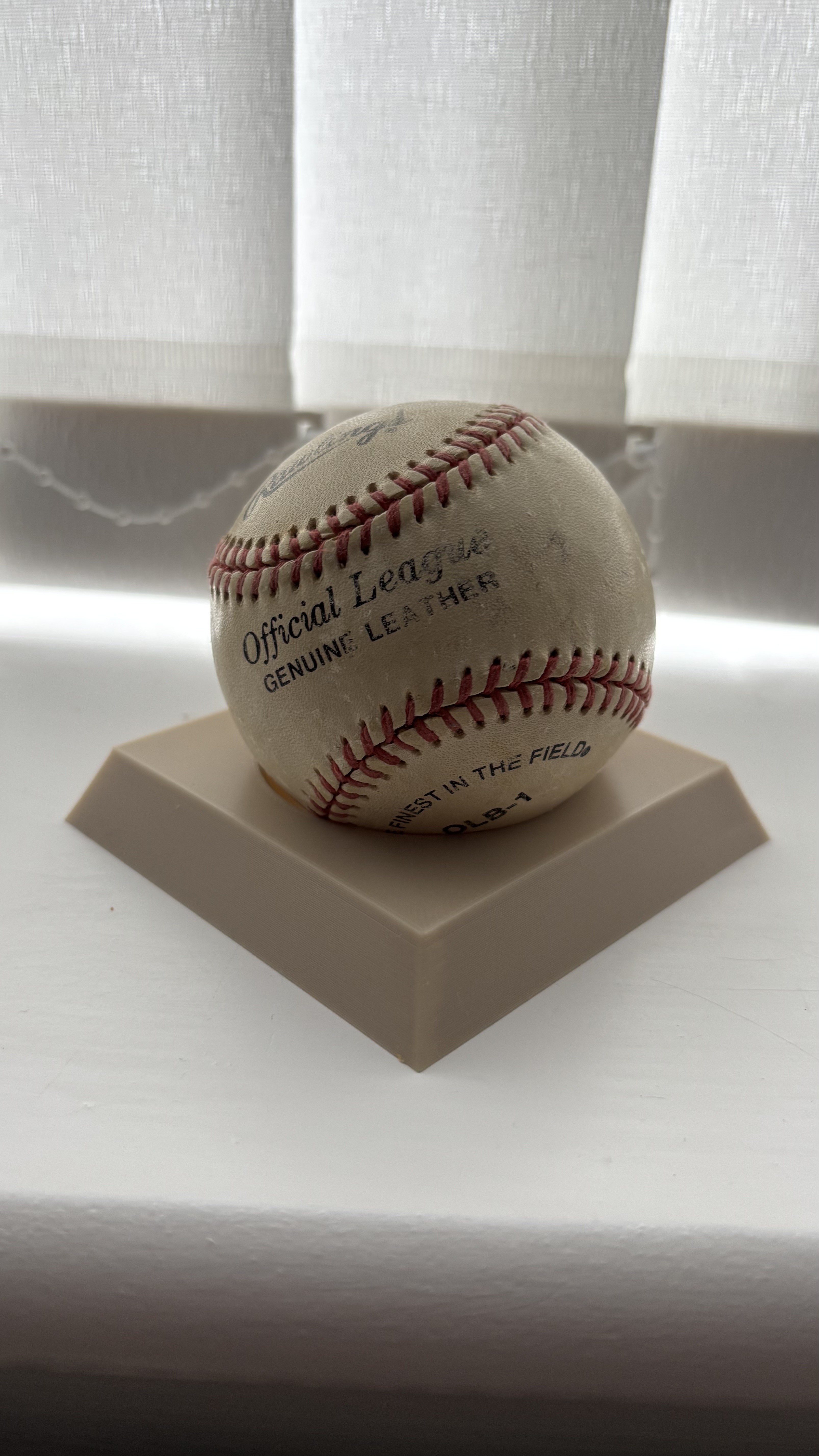 Baseball Holder