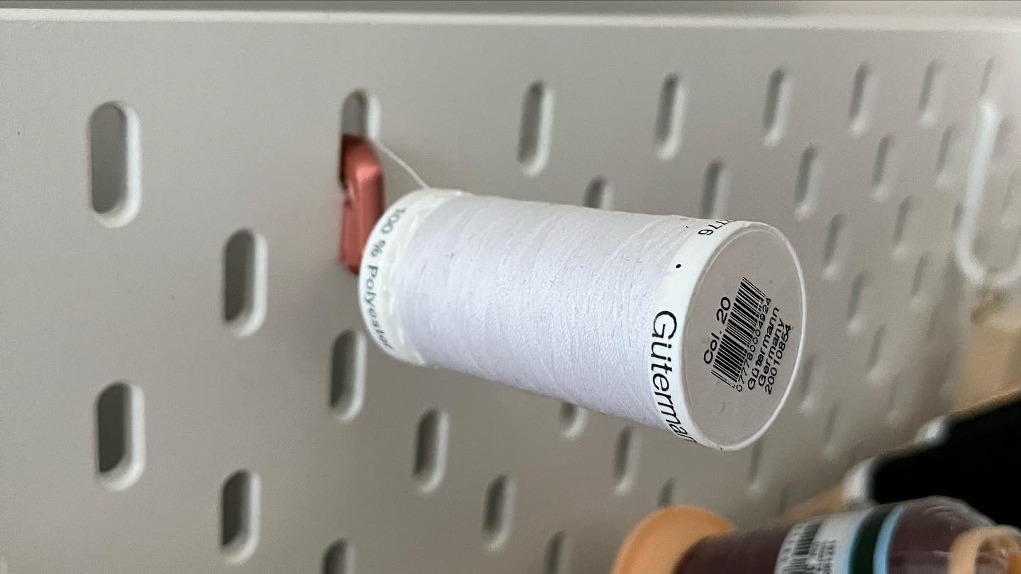 Sewing Thread Spool Holder for IKEA SKÅDIS Pegboard