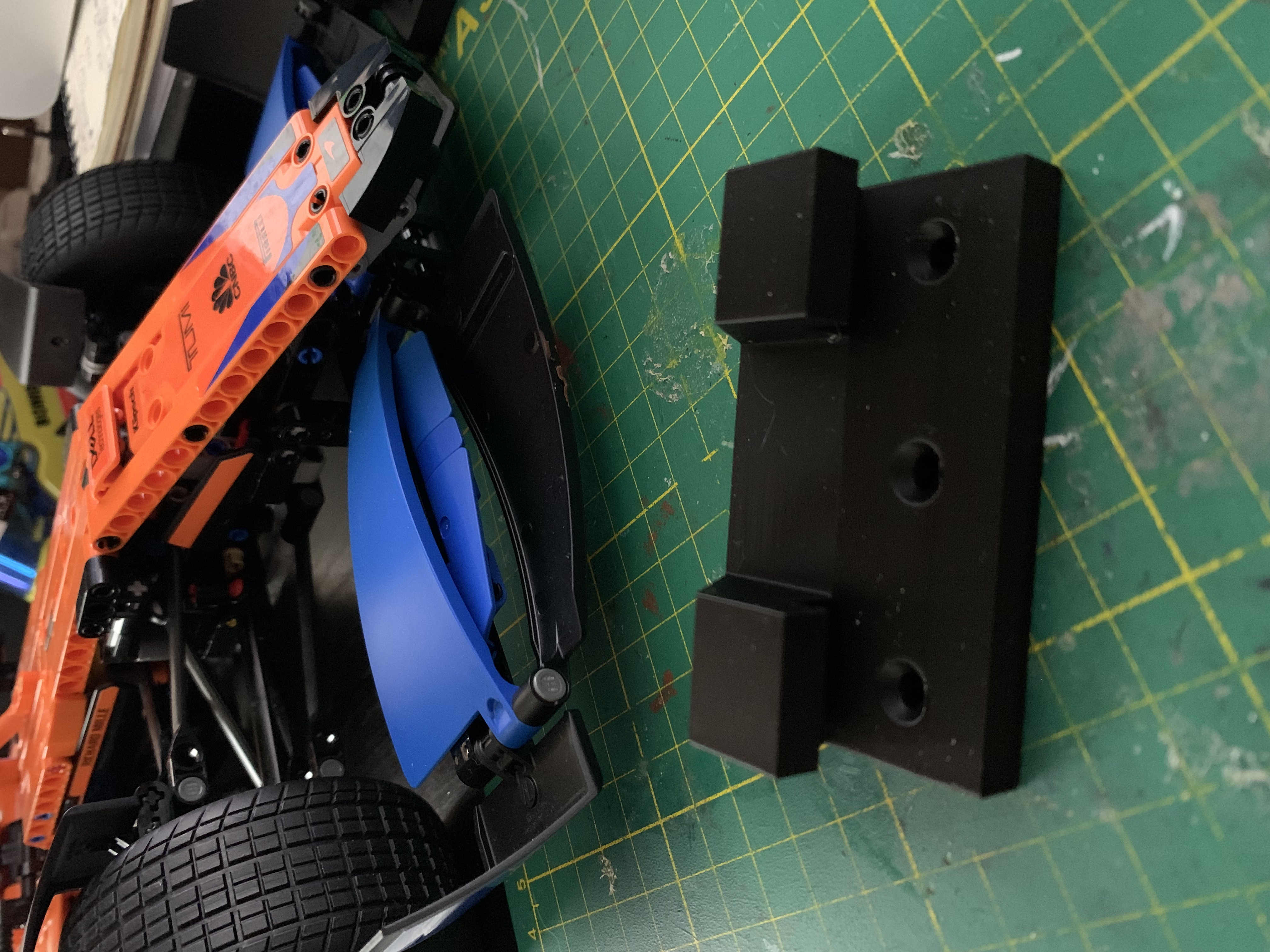 Soporte de pared Lego 42141 McLaren horizontal