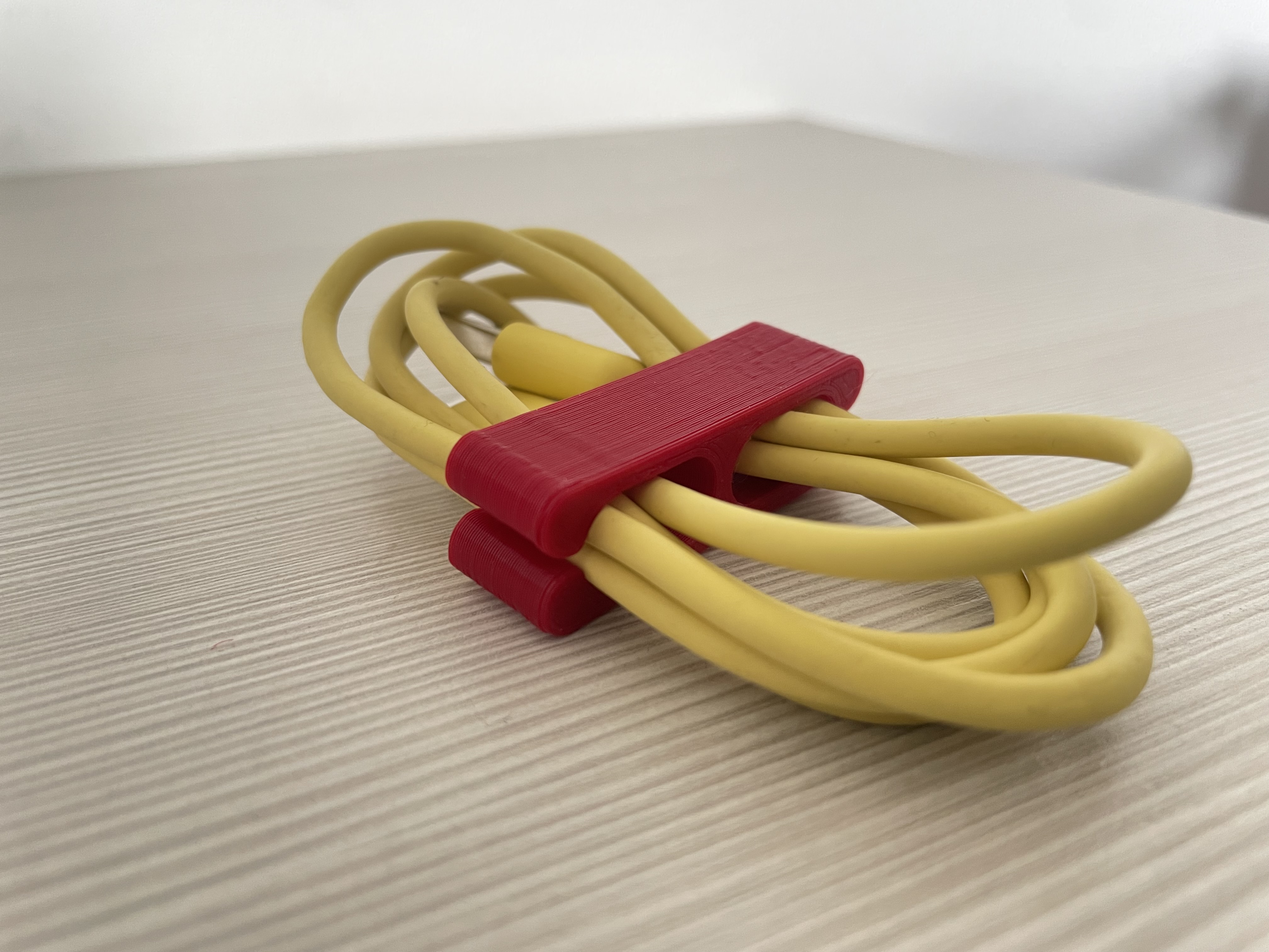 Cable organizer / Cable clip