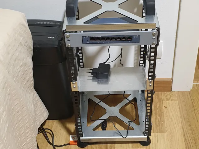 10 inch rack