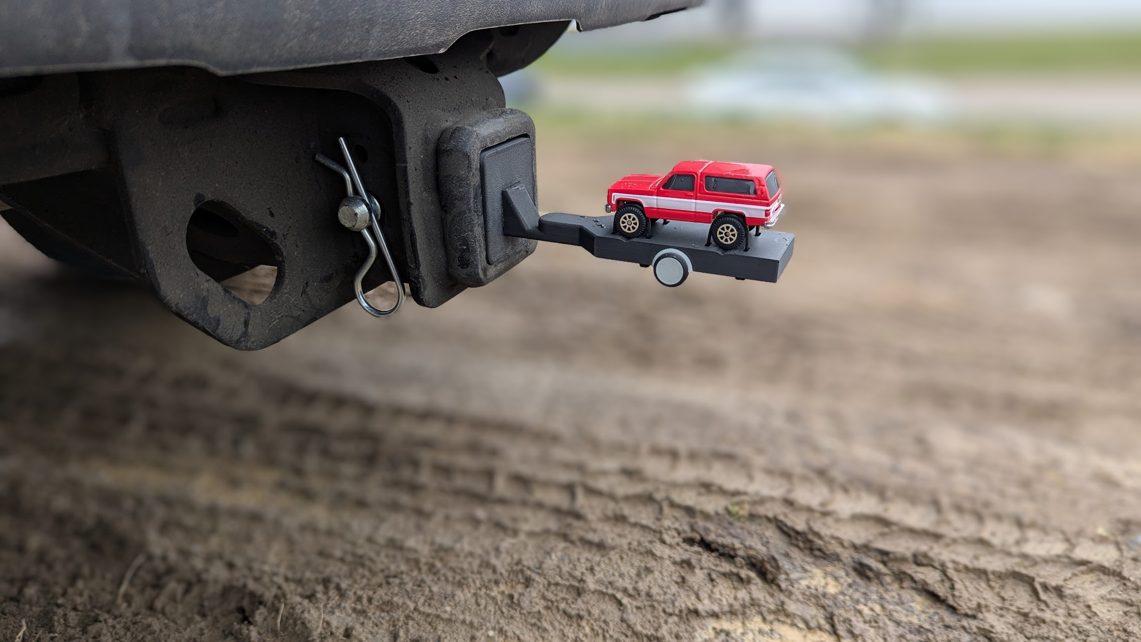 Mini Trailer Hitch with Trailer
