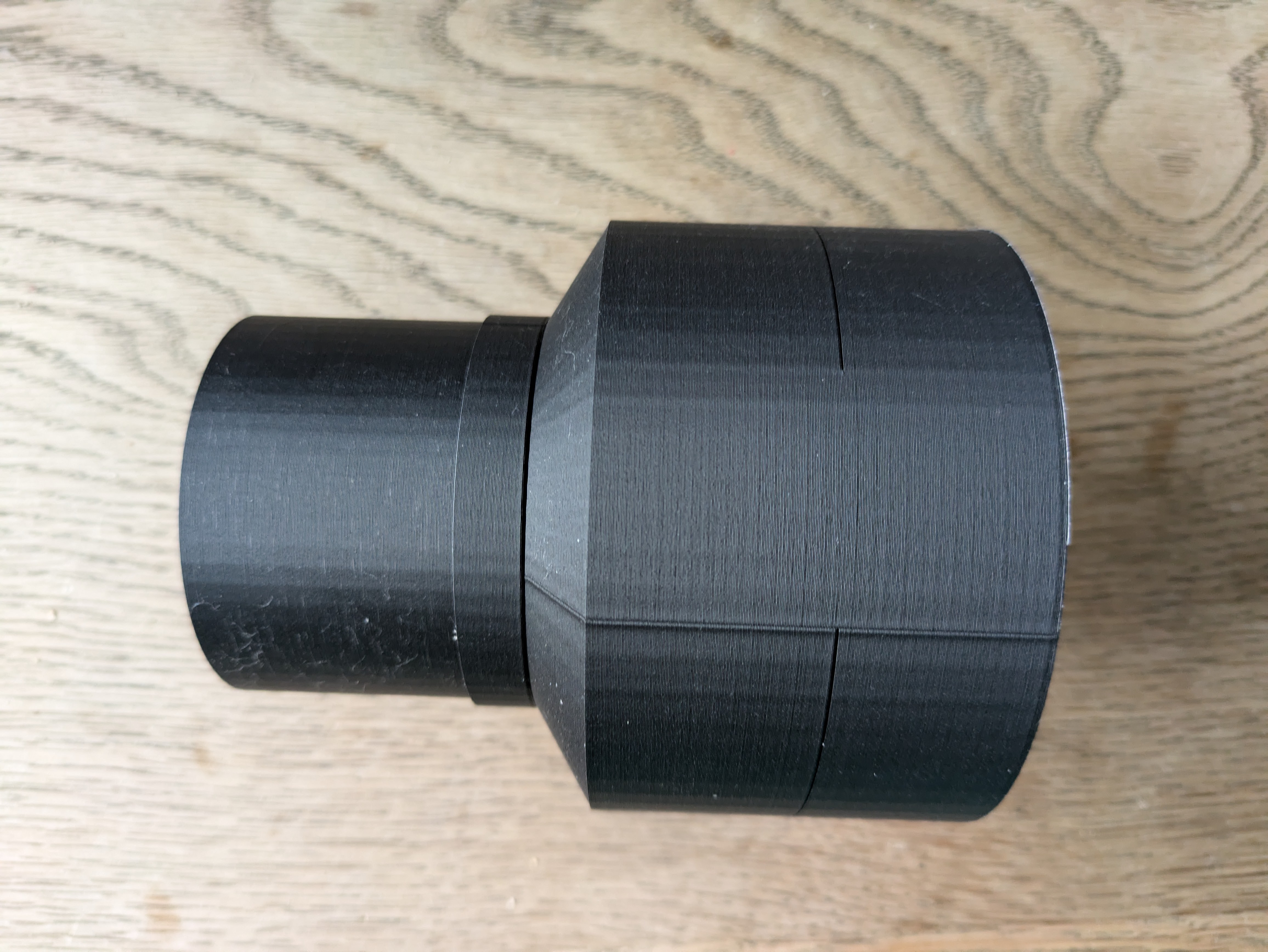 Adapter for Bosch tablesaw and vacuum