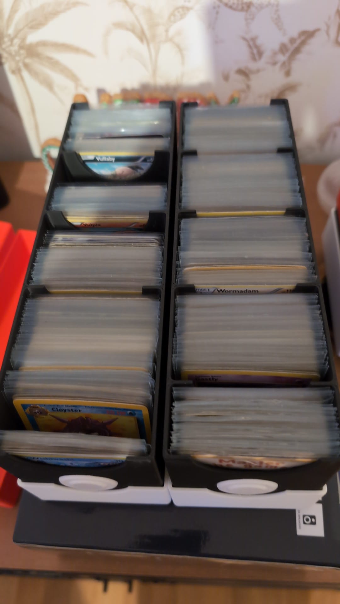 Miniatura 7 do modelo 3D Pokemon Card Storage Boxes